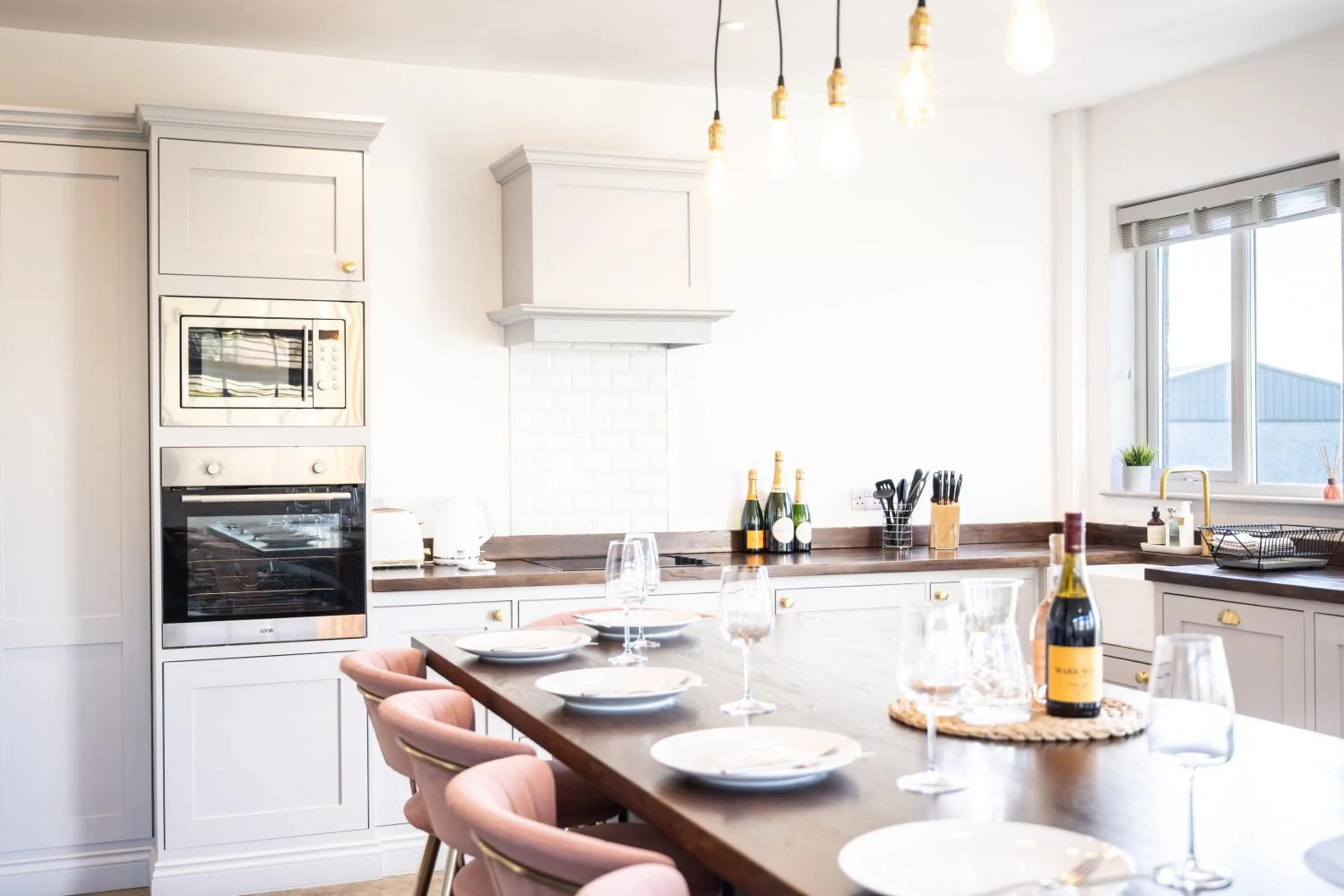 Kitchen or kitchenette in Northern Hideaways Sunnyside