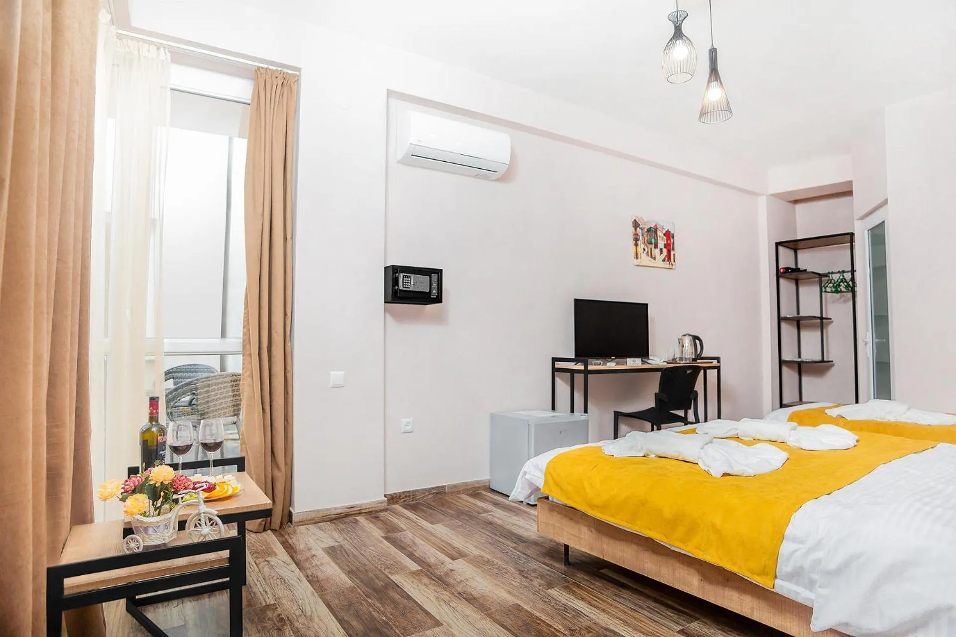 TV and multimedia in Diuma Hotel