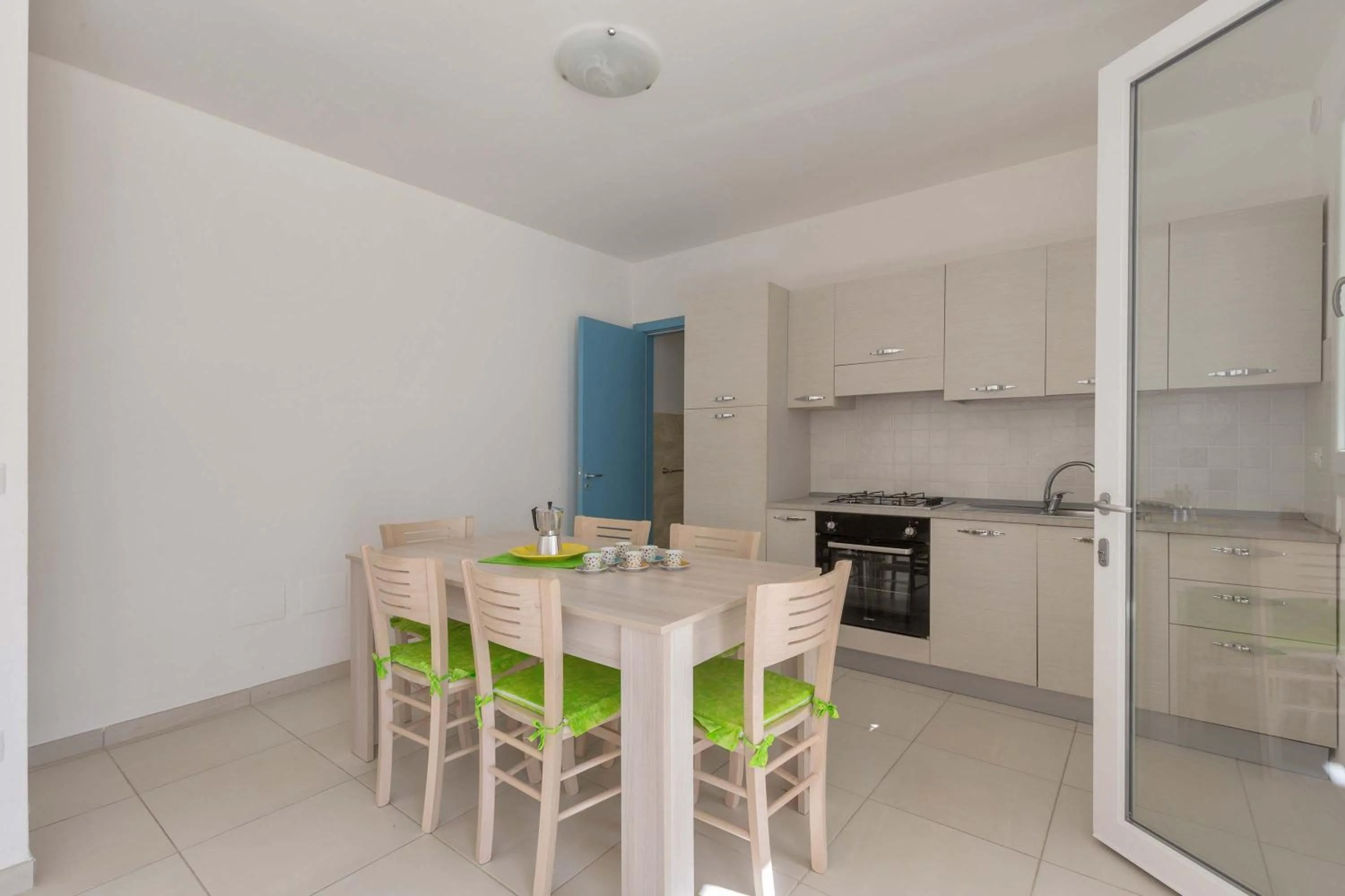 Kitchen or kitchenette in Villetta Michela by BarbarHouse