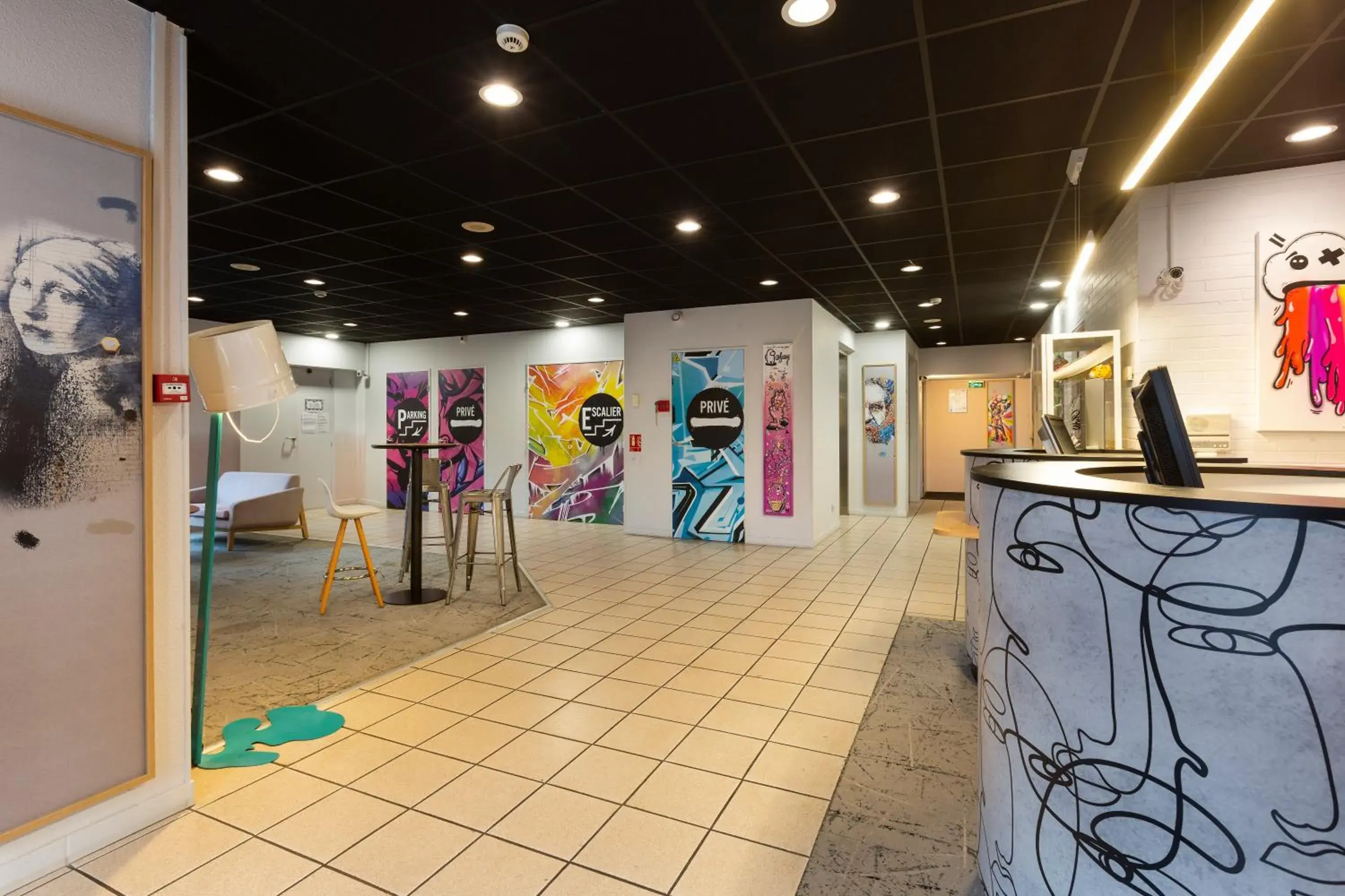 Lobby or reception in Ibis Styles Toulouse Centre Canal du Midi Lobby or reception in Ibis Styles Toulouse Centre Canal du Midi