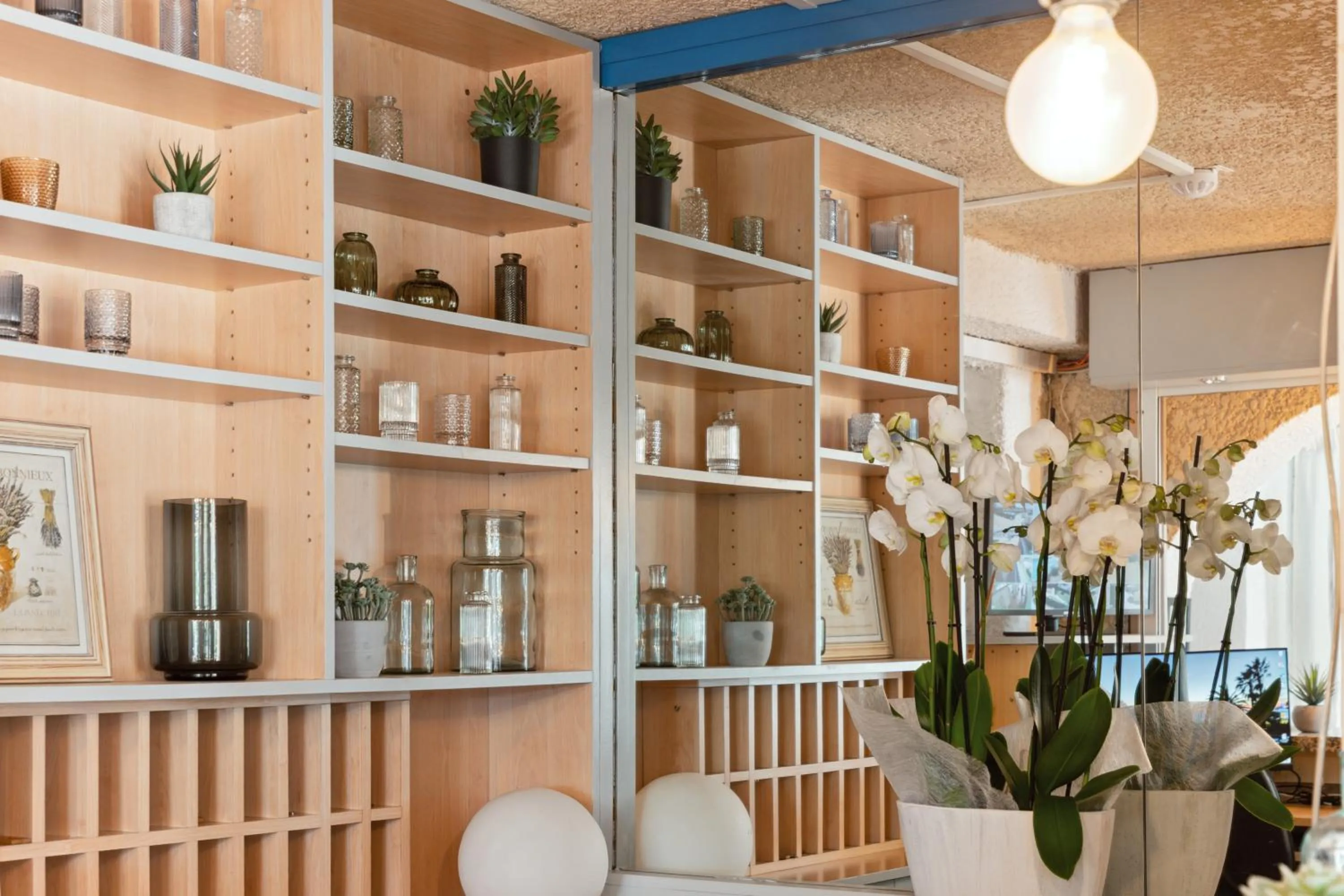 Lobby or reception in Hôtel La Nartelle