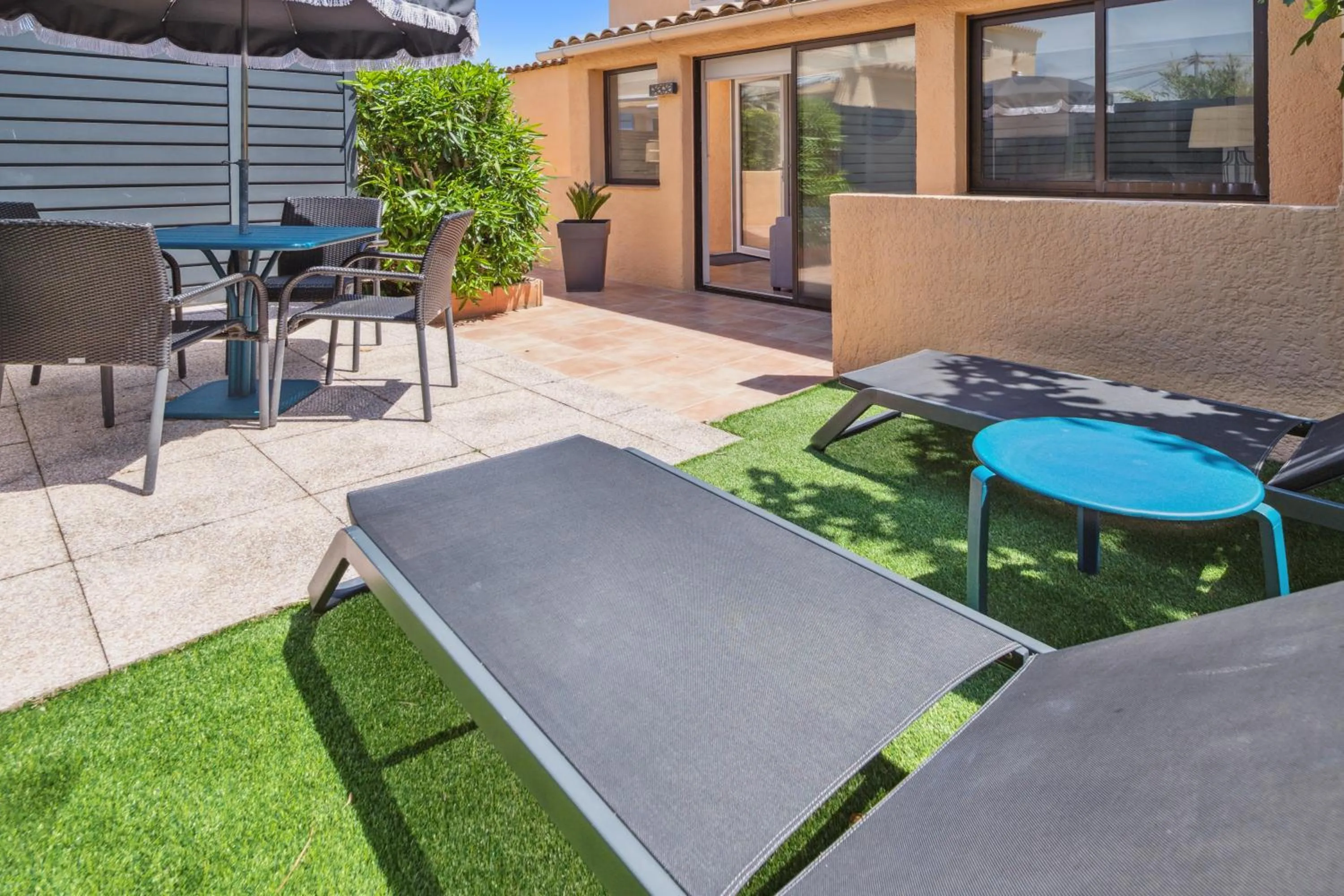 Balcony/Terrace in Hôtel La Nartelle