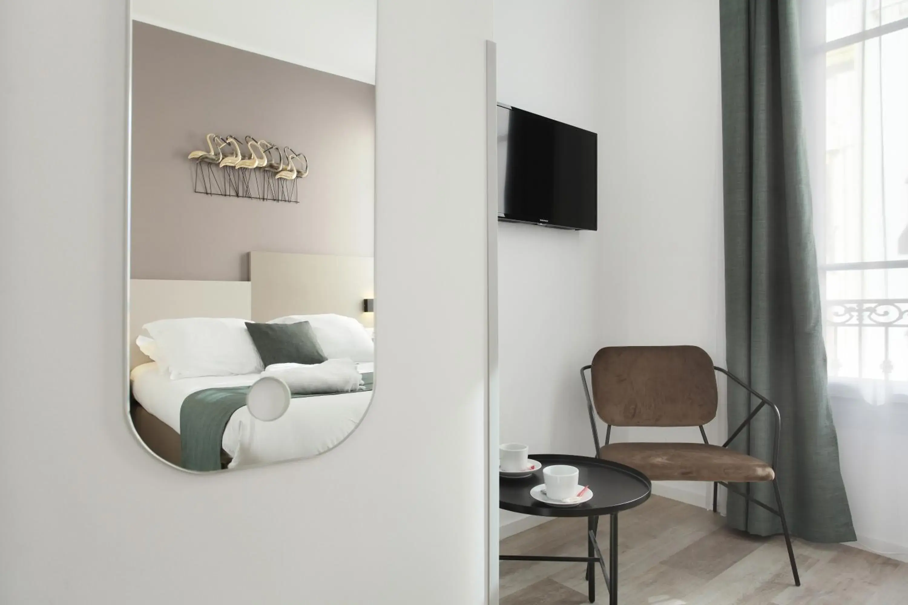 Bedroom in Hôtel Alcôve Nice Bedroom in Hôtel Alcôve Nice