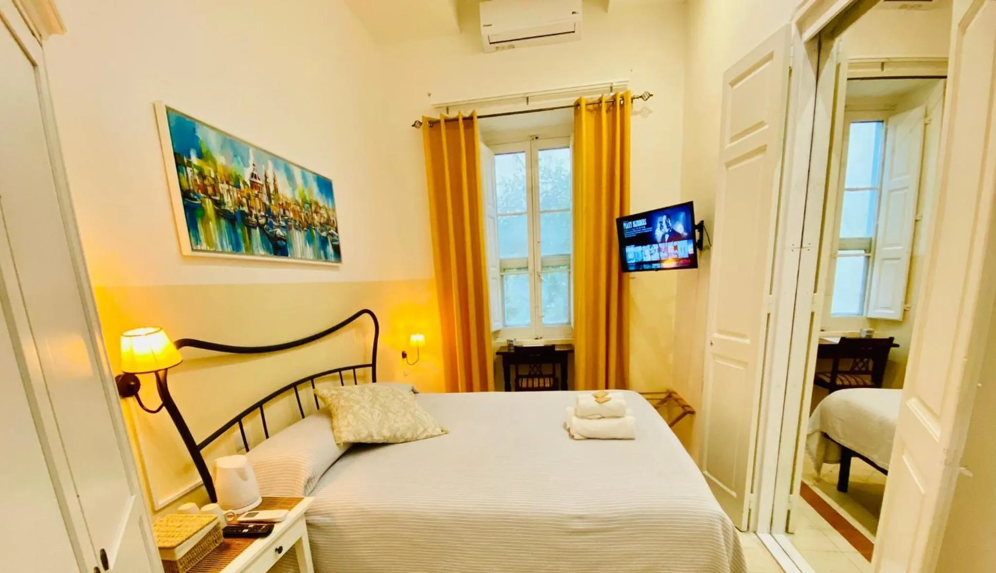 TV and multimedia, Bed in The Maltese Sun