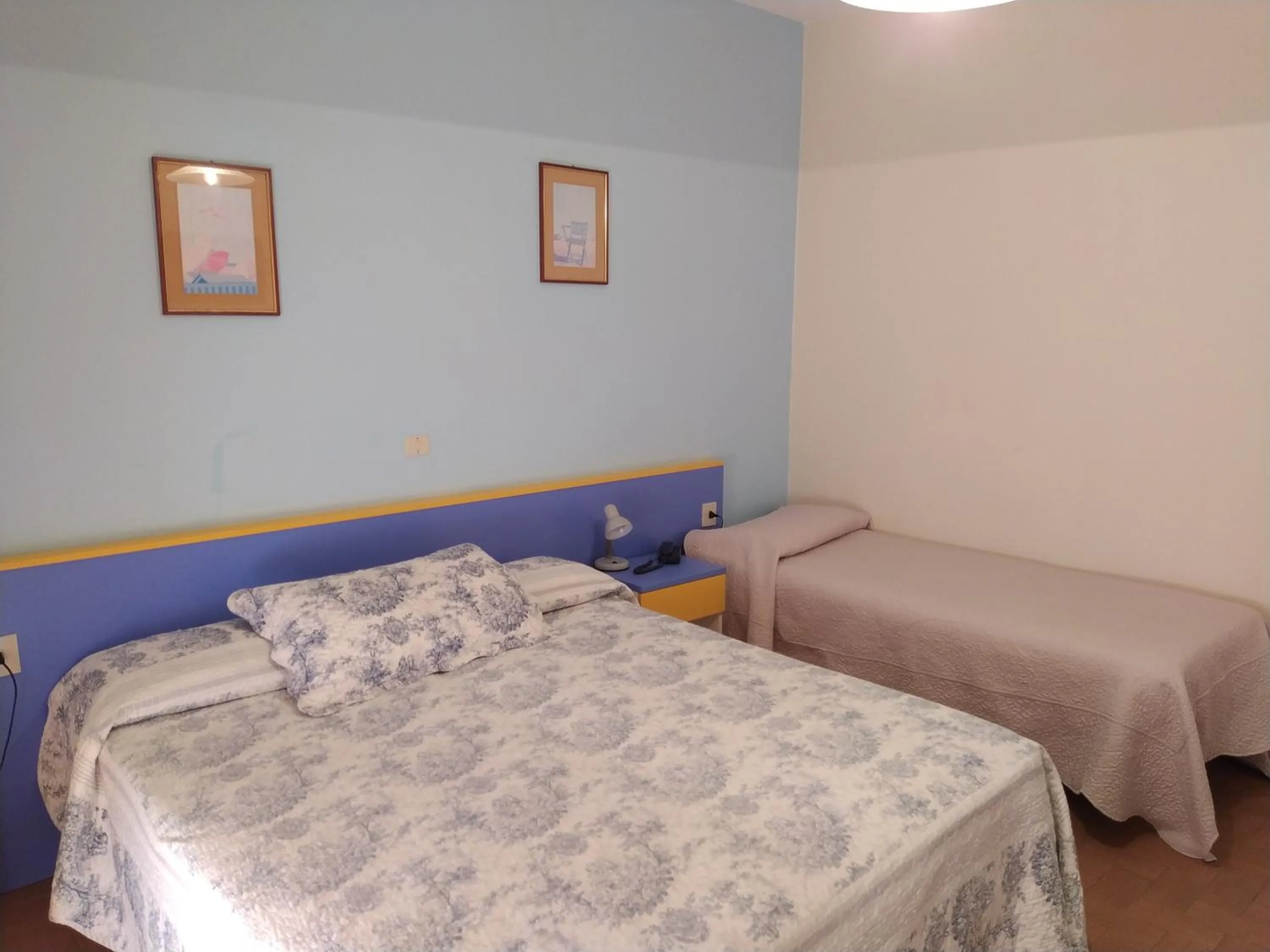 Bed in Hotel Halifax