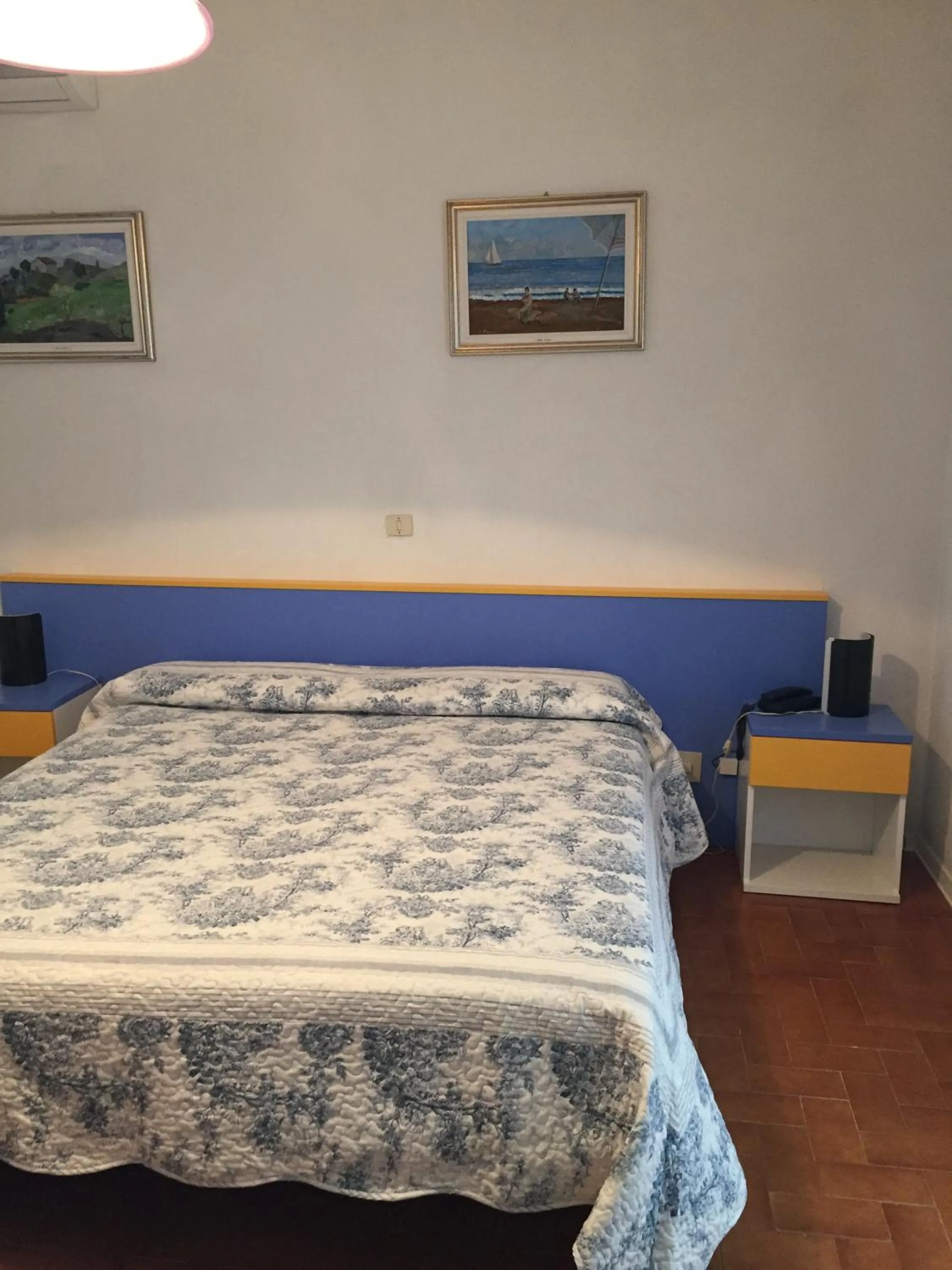 Bed in Hotel Halifax