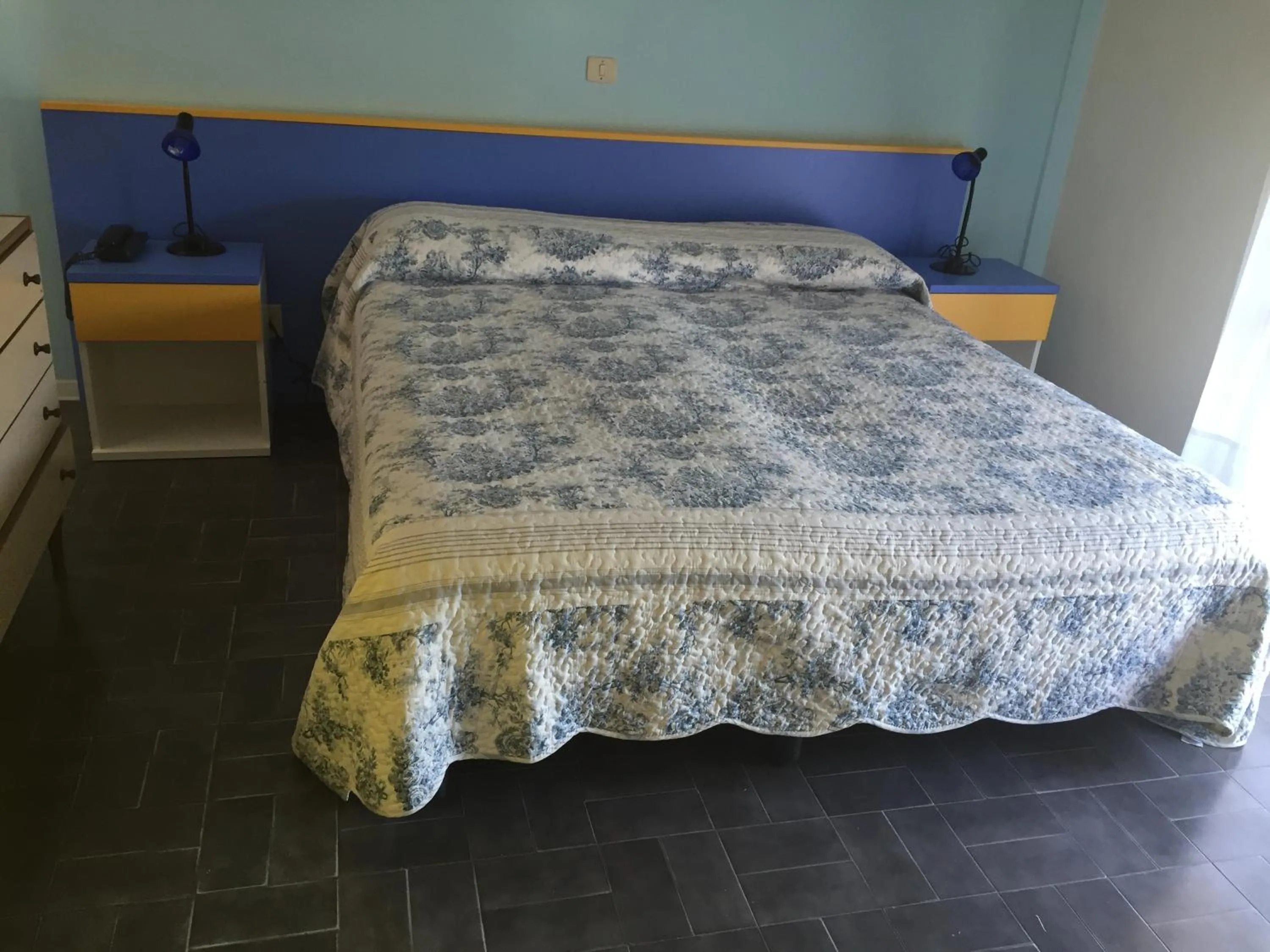 Bed in Hotel Halifax