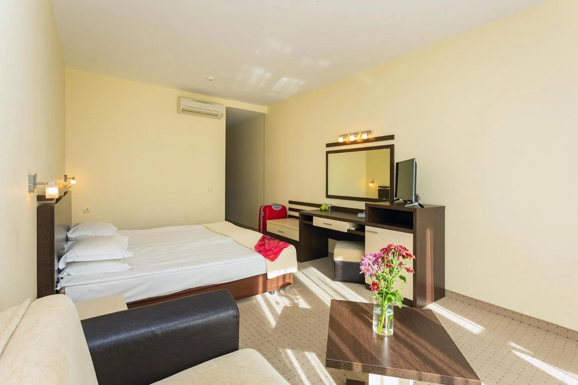 Bedroom, Bed in Viand Hotel - All Inclusive