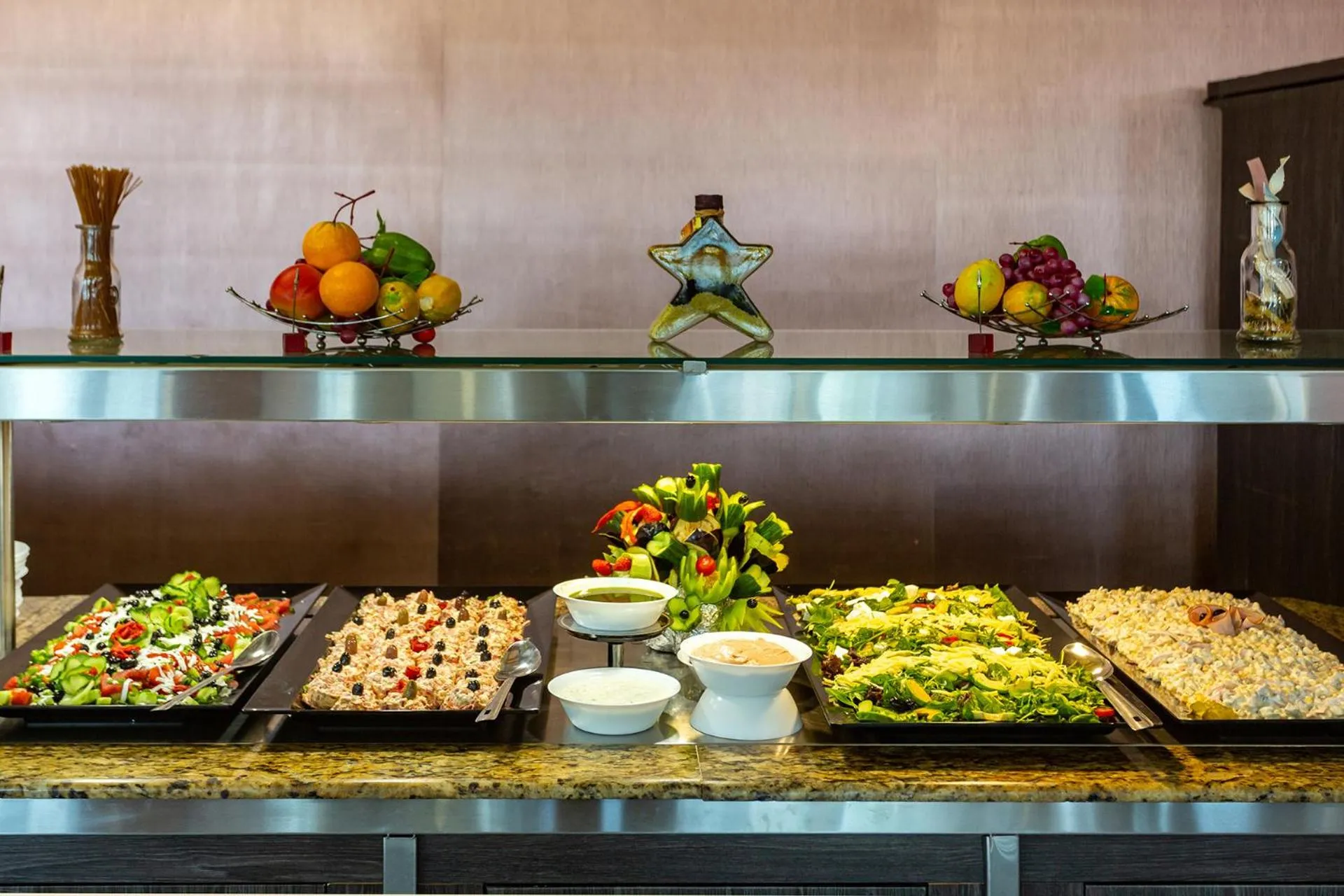 Food in Viand Hotel - All Inclusive