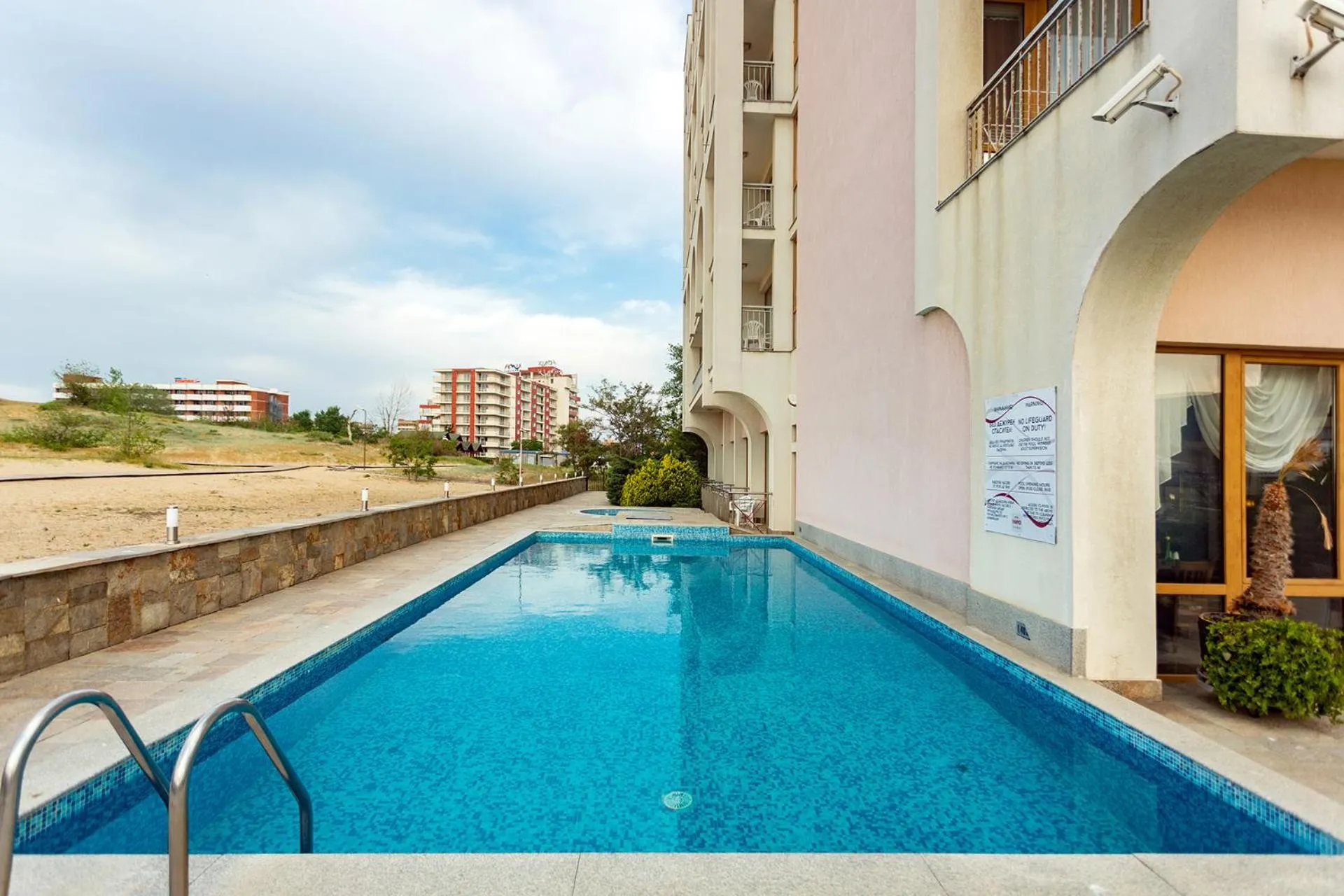 Swimming pool in Viand Hotel - All Inclusive