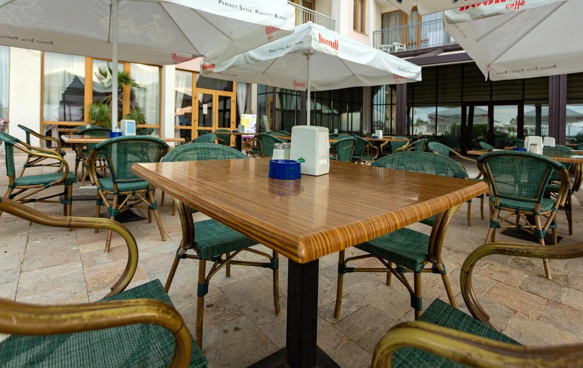 Drinks in Viand Hotel - All Inclusive