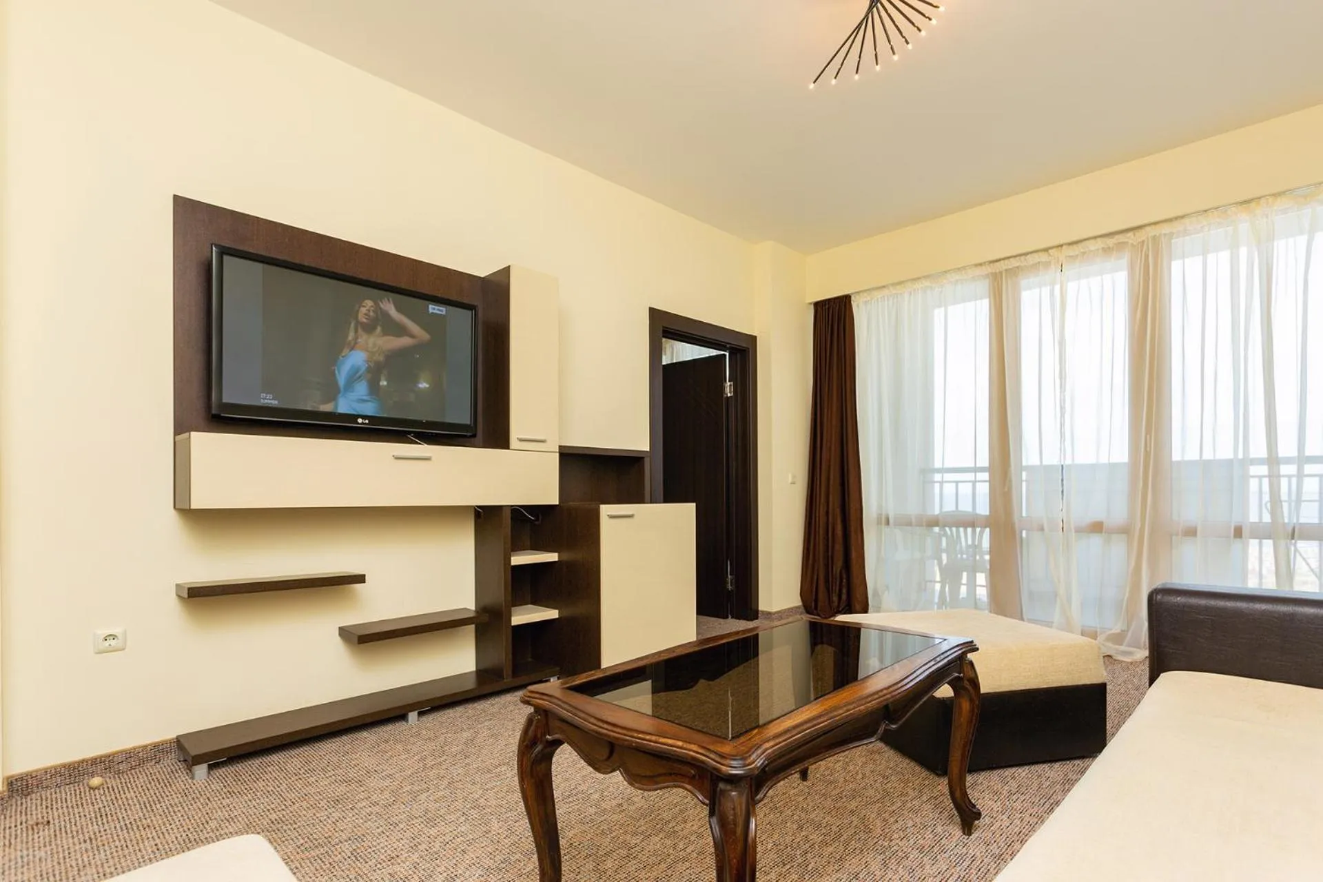 Living room, Bed in Viand Hotel - All Inclusive