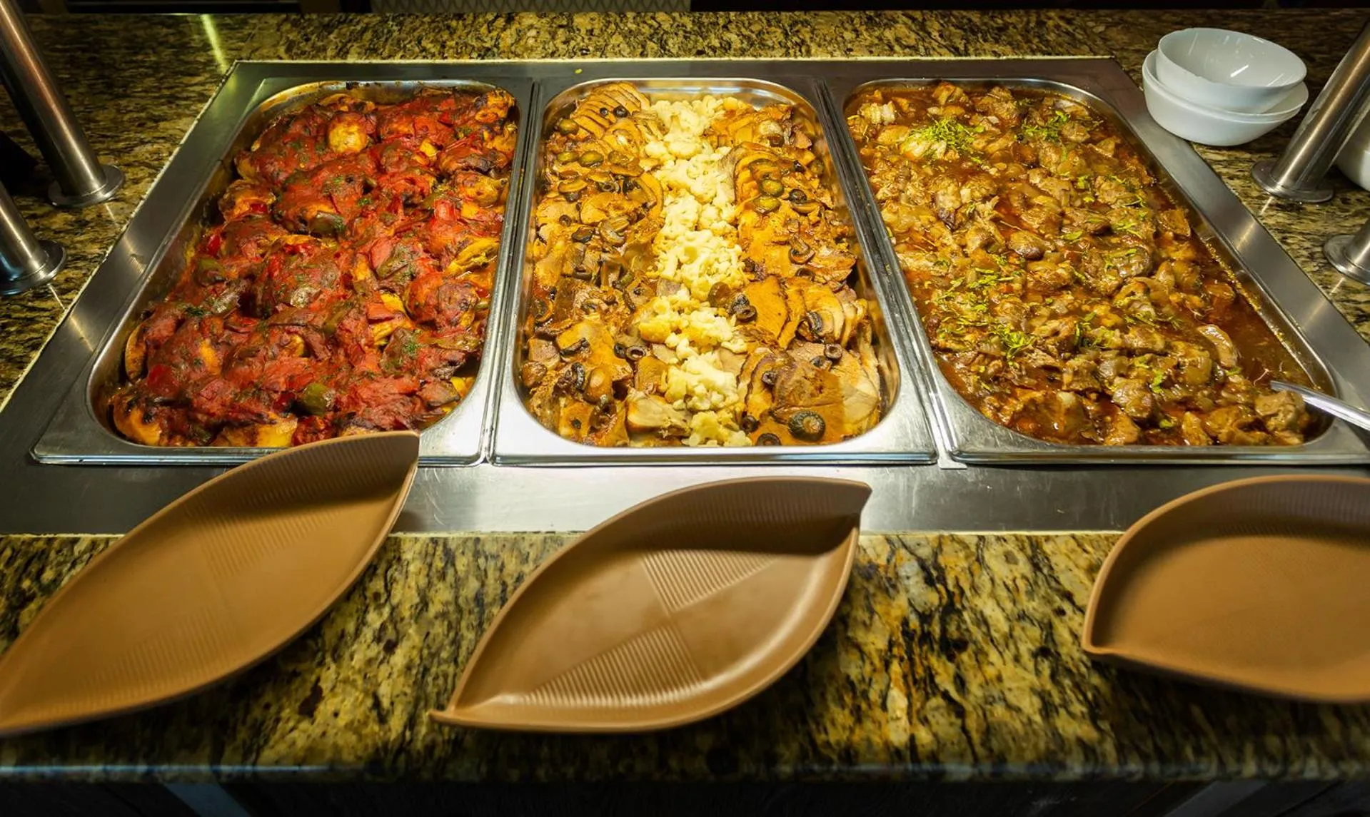 Food in Viand Hotel - All Inclusive