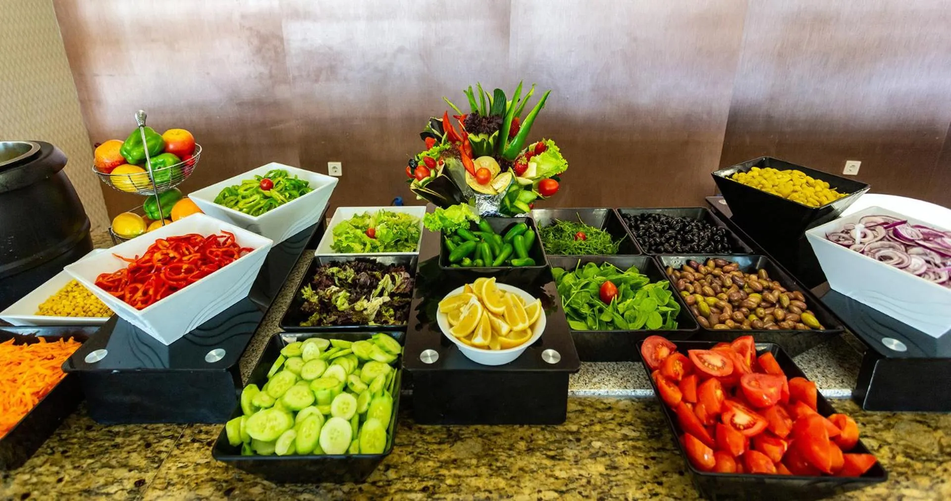 Food in Viand Hotel - All Inclusive