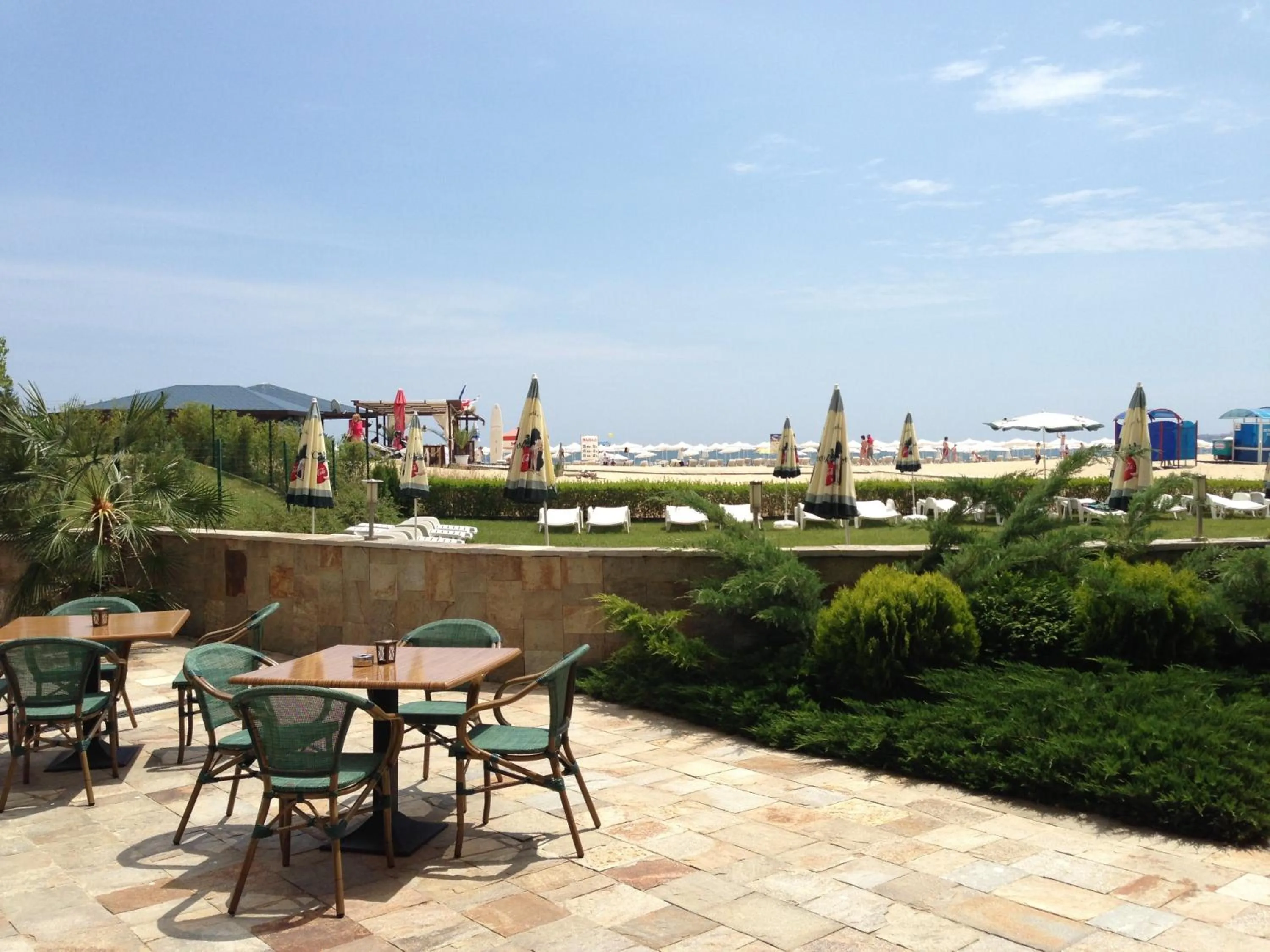 Patio in Viand Hotel - All Inclusive