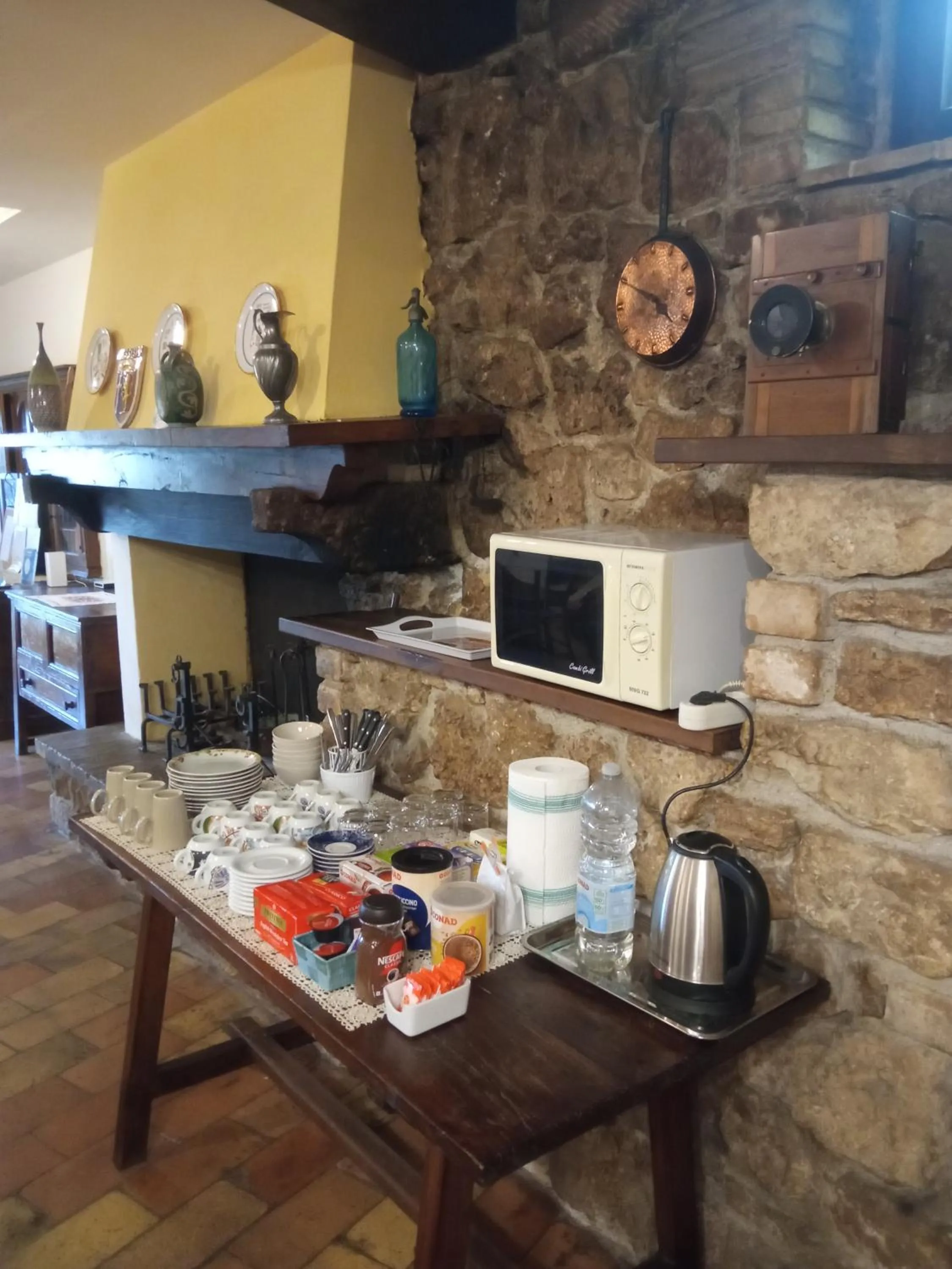 Breakfast in All'Ombra di San Damiano