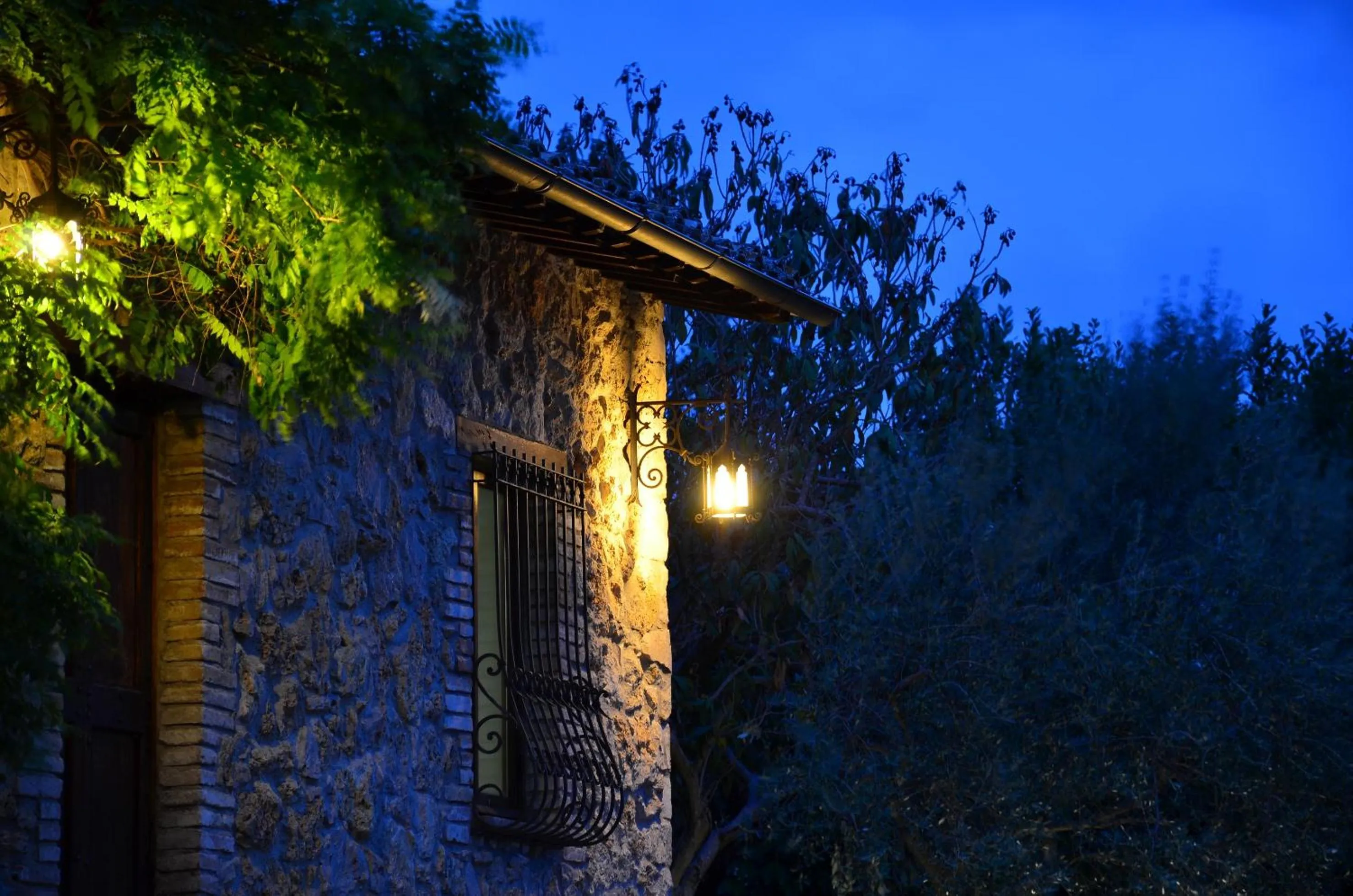 Facade/entrance in All'Ombra di San Damiano