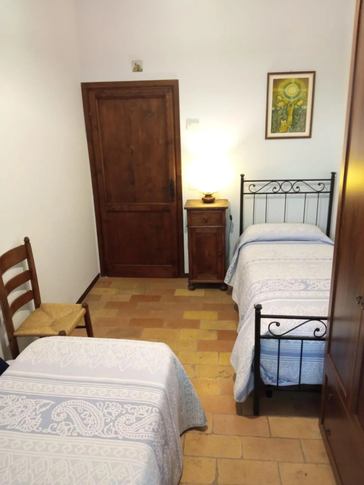 Bedroom, Bed in All'Ombra di San Damiano