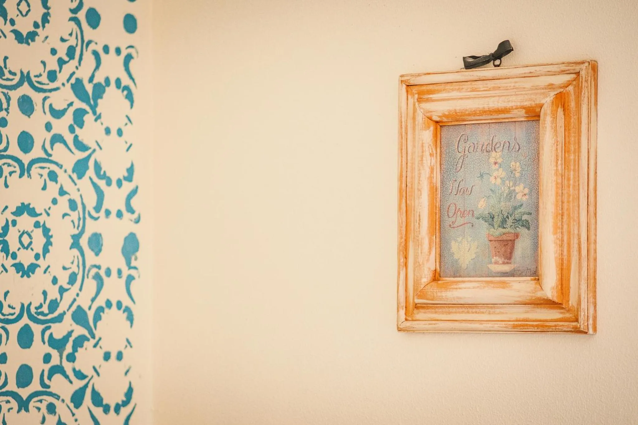 Decorative detail in La casa nel borgo