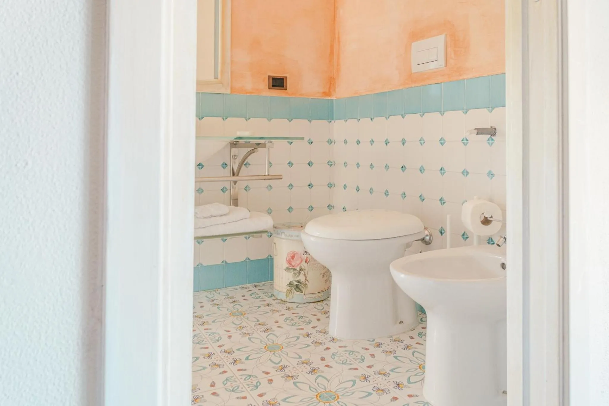Toilet in La casa nel borgo