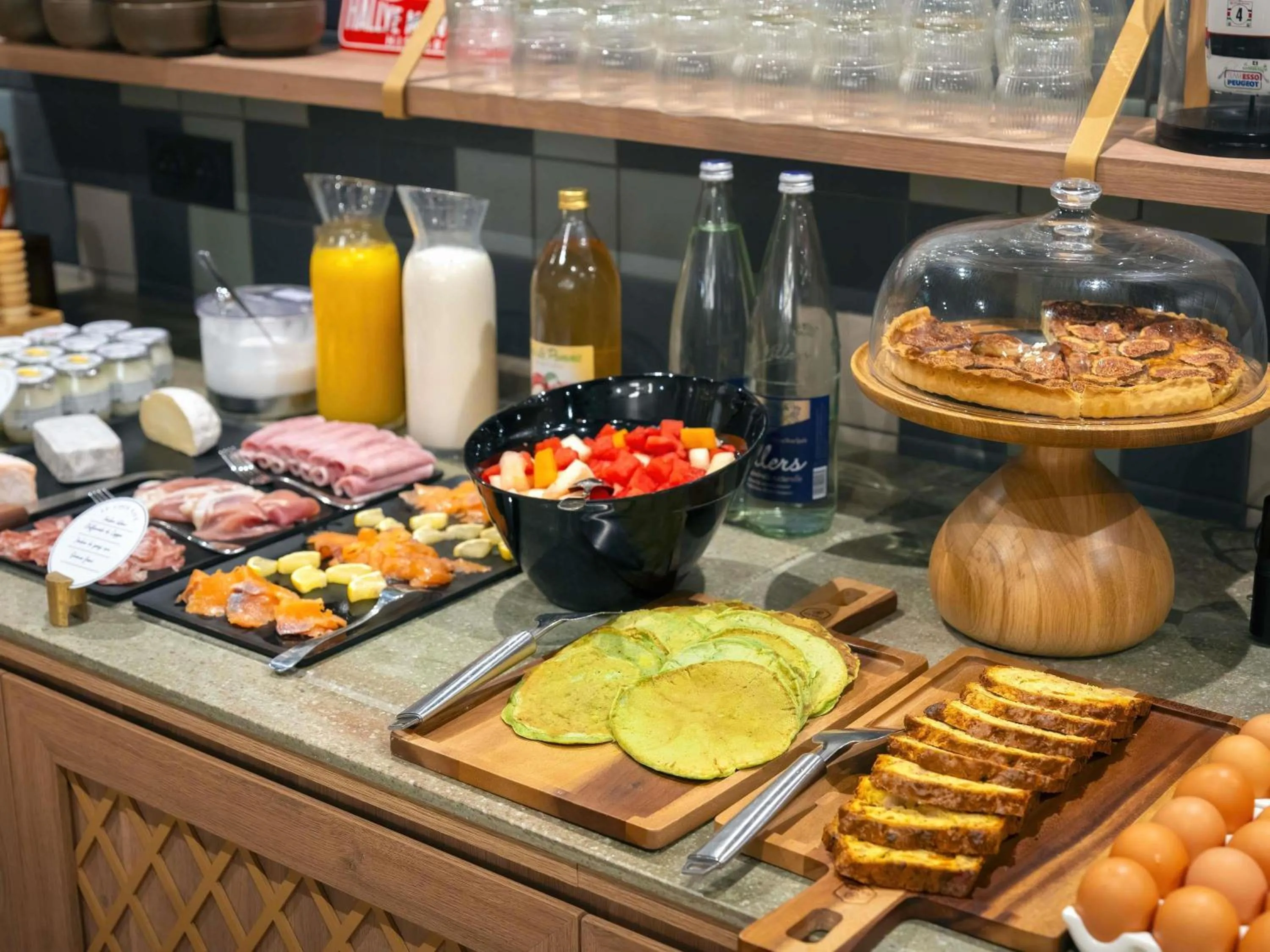 Breakfast in Hotel Maison Louise Lille Centre - Handwritten Collection