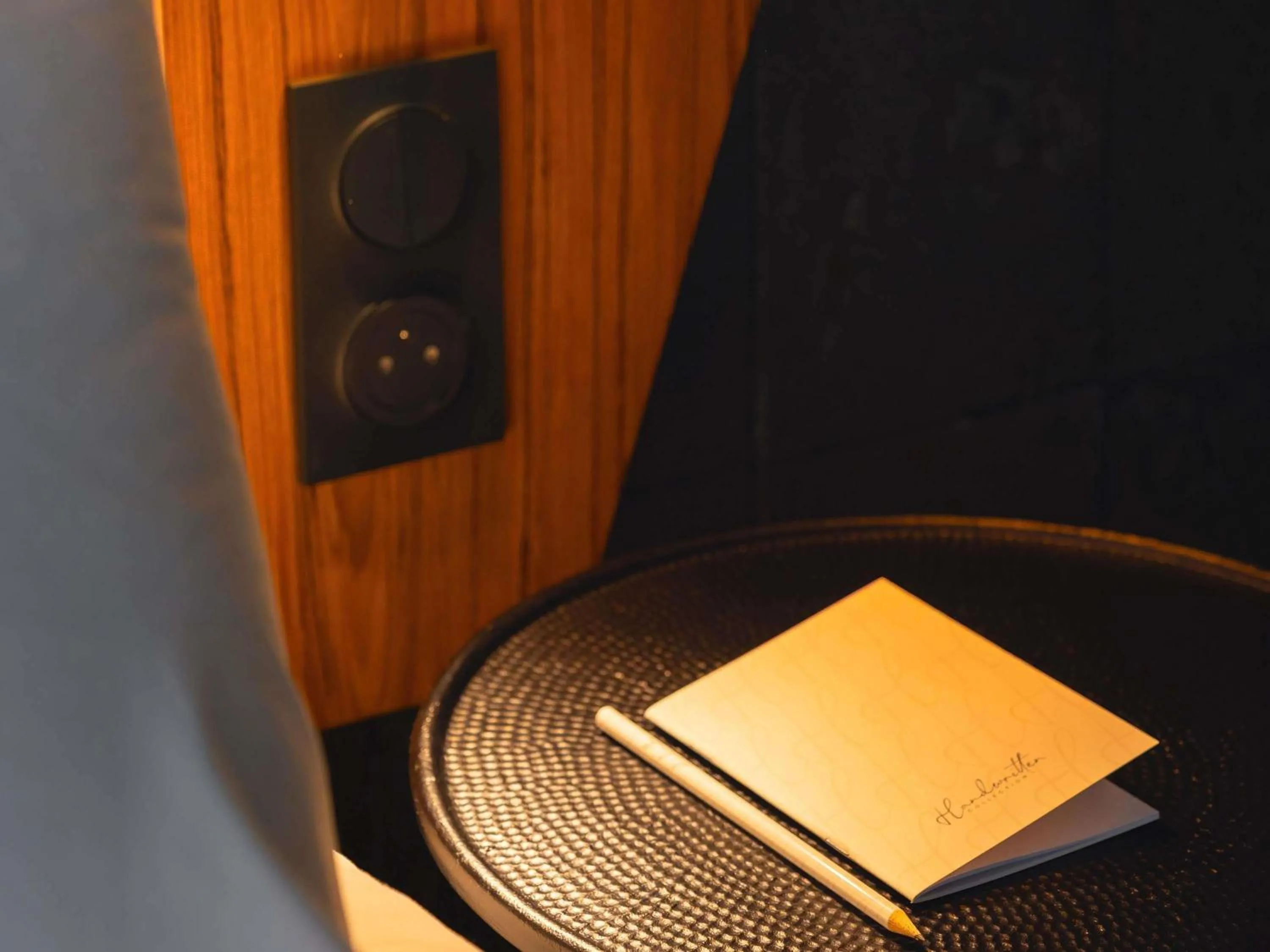 Property building in Hotel Maison Louise Lille Centre - Handwritten Collection