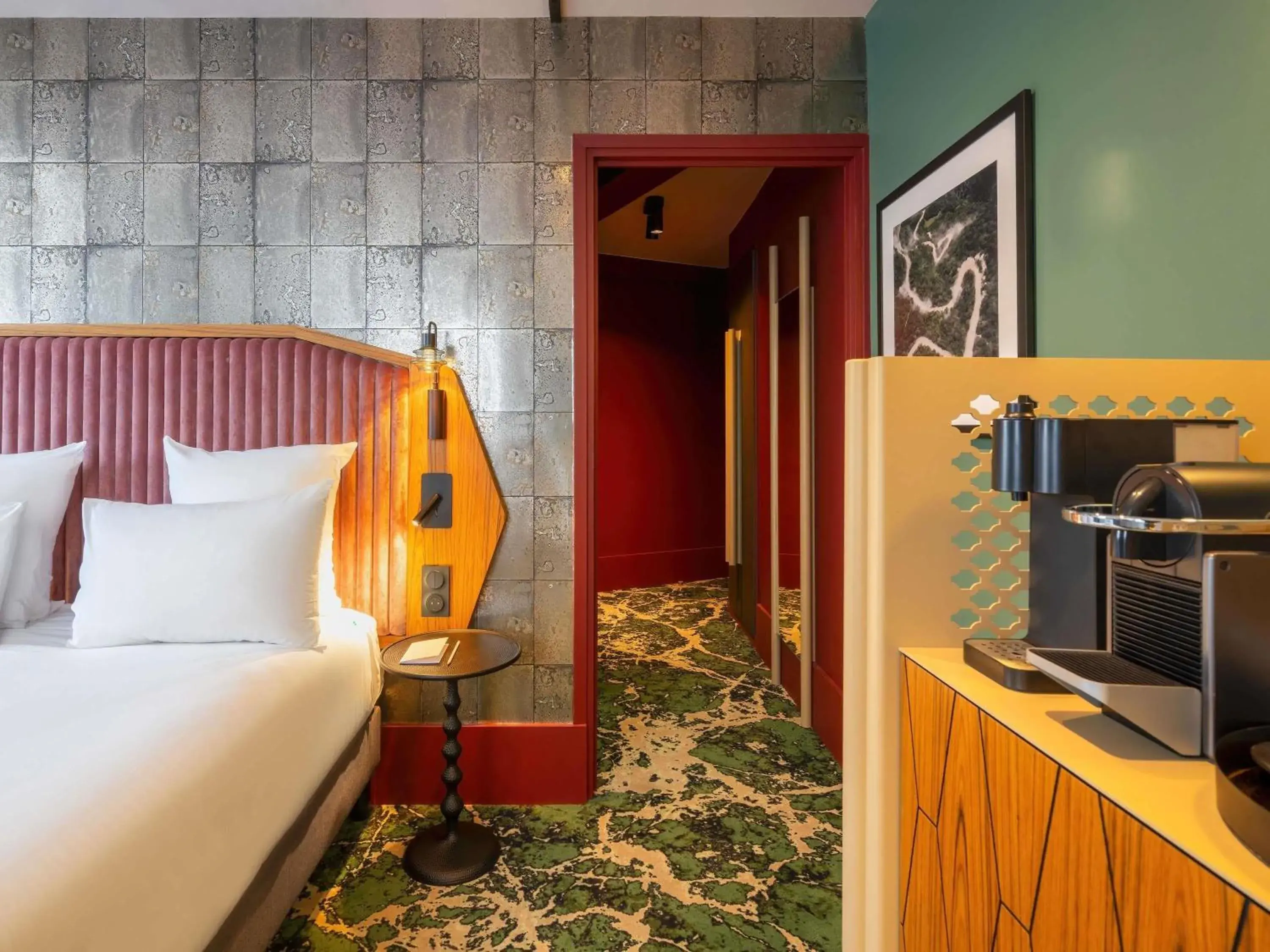 Bedroom, Bed in Hotel Maison Louise Lille Centre - Handwritten Collection Bedroom, Bed in Hotel Maison Louise Lille Centre - Handwritten Collection