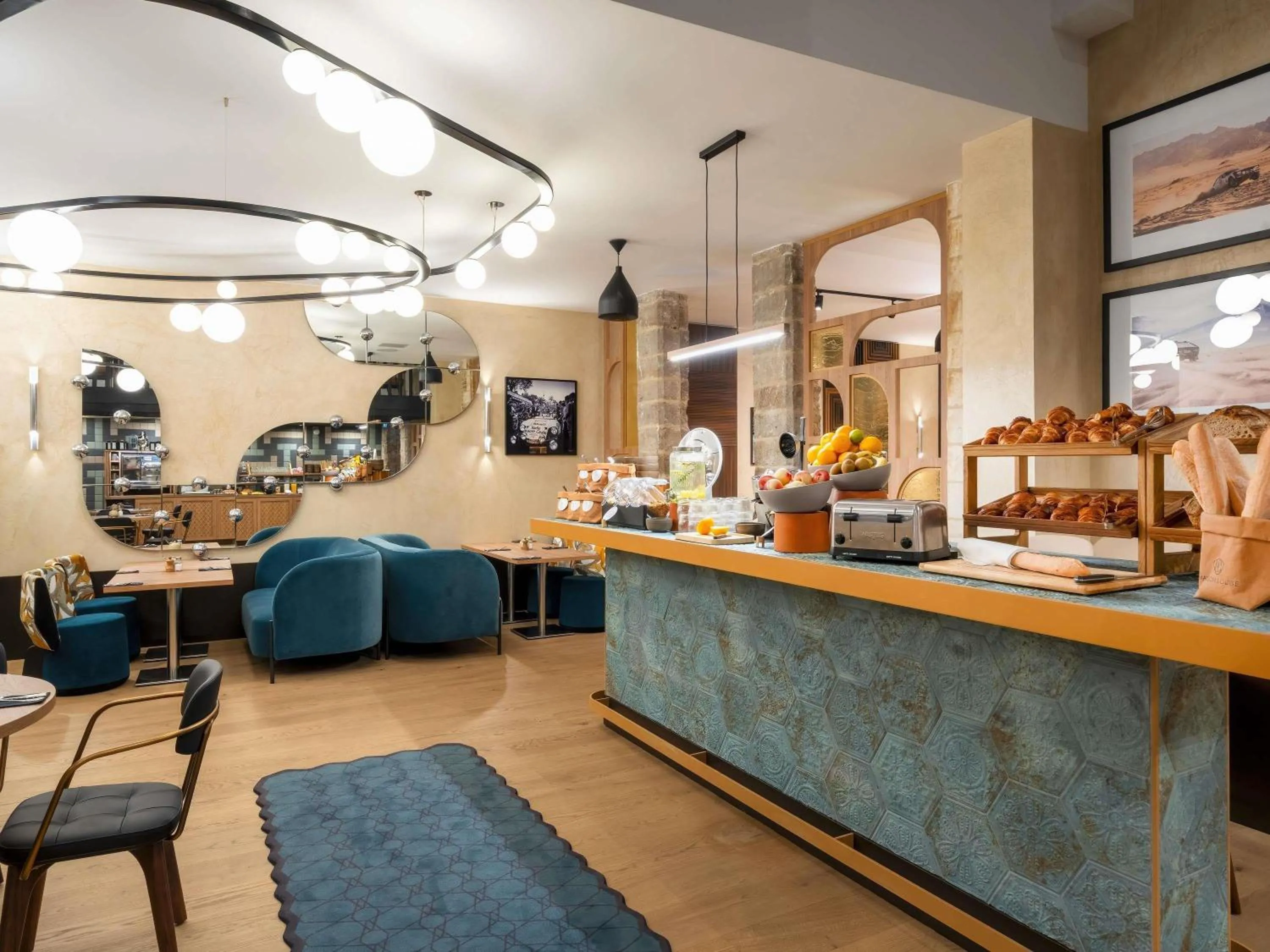 Breakfast in Hotel Maison Louise Lille Centre - Handwritten Collection