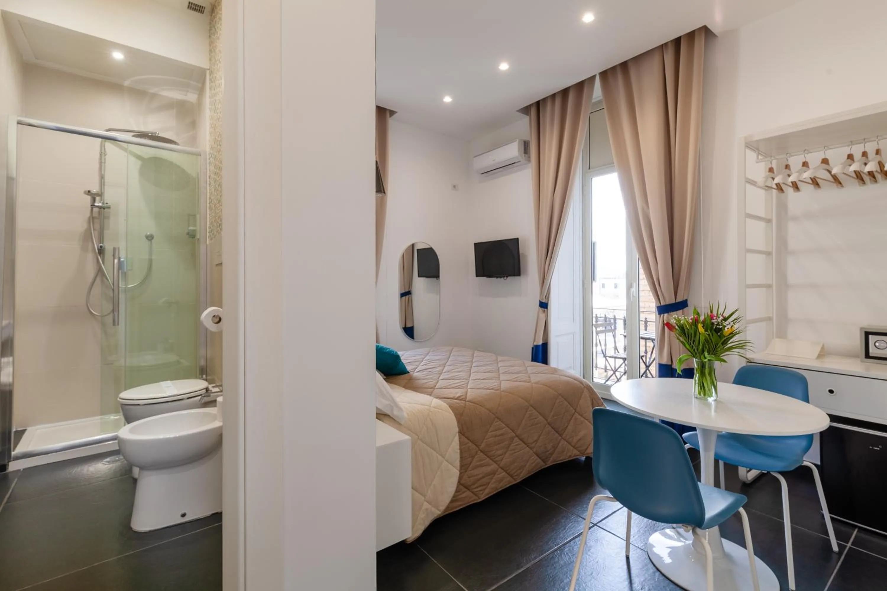 Photo of the whole room, Bed in I Canestrari