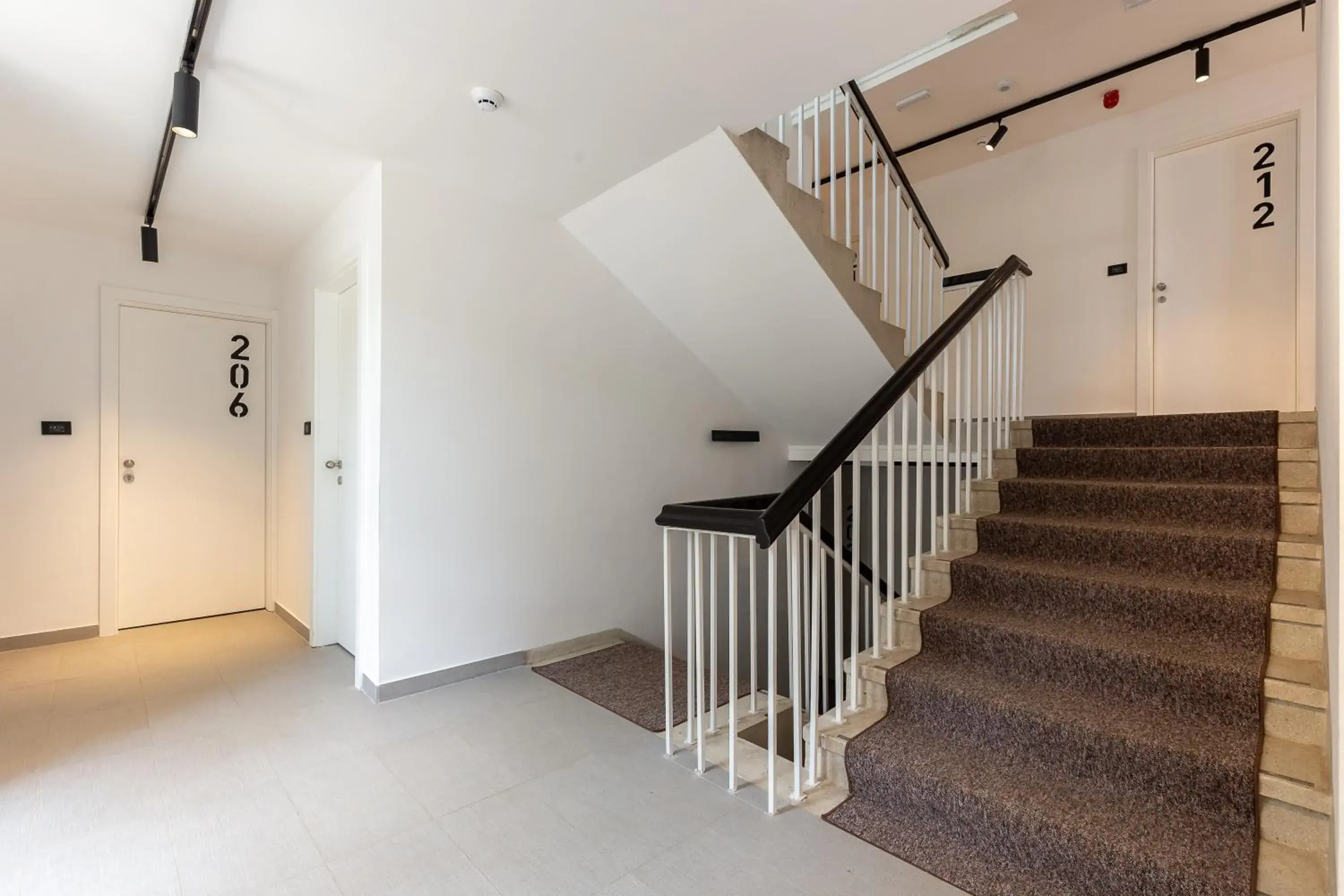 Facade/entrance in Paviljoni Omorika Facade/entrance in Paviljoni Omorika