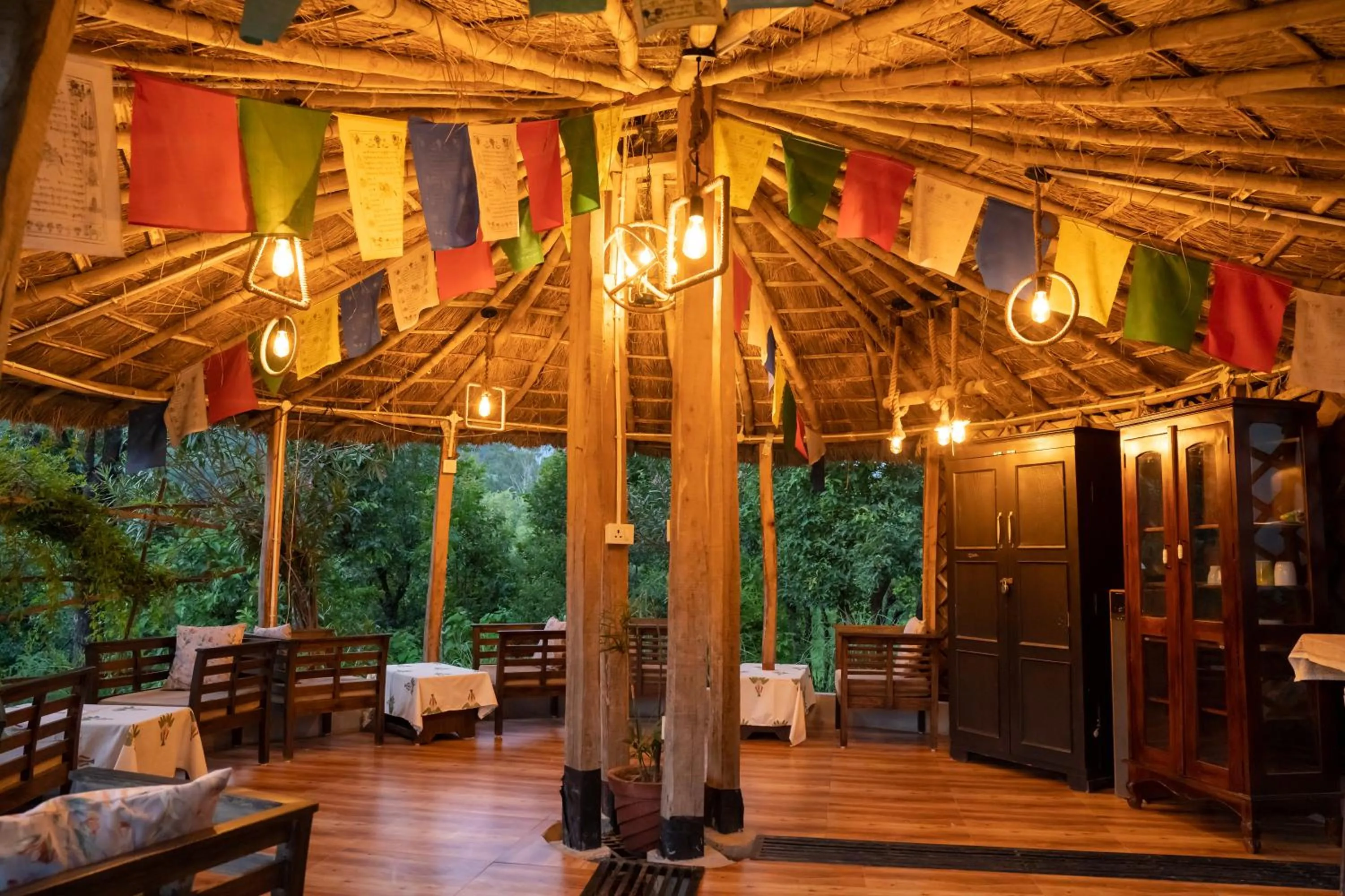 Lounge or bar in Dev Bhoomi Farms & Cottages