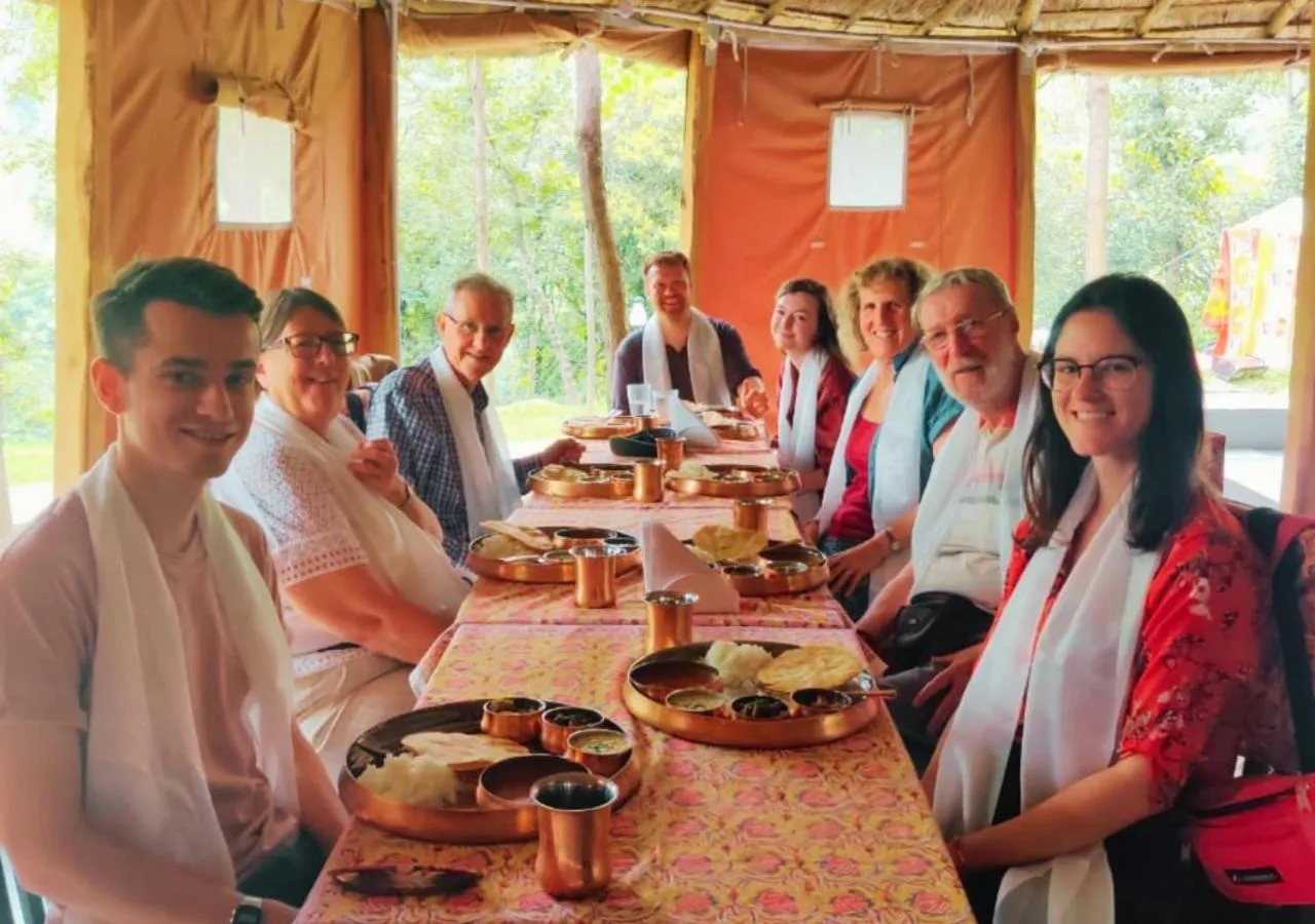 Restaurant/places to eat in Dev Bhoomi Farms & Cottages