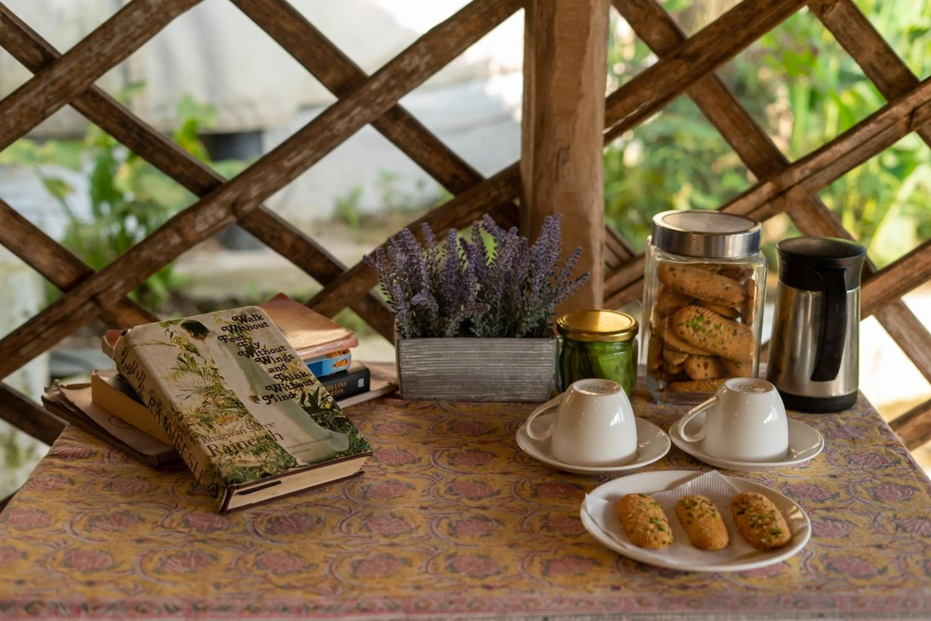 Restaurant/places to eat in Dev Bhoomi Farms & Cottages