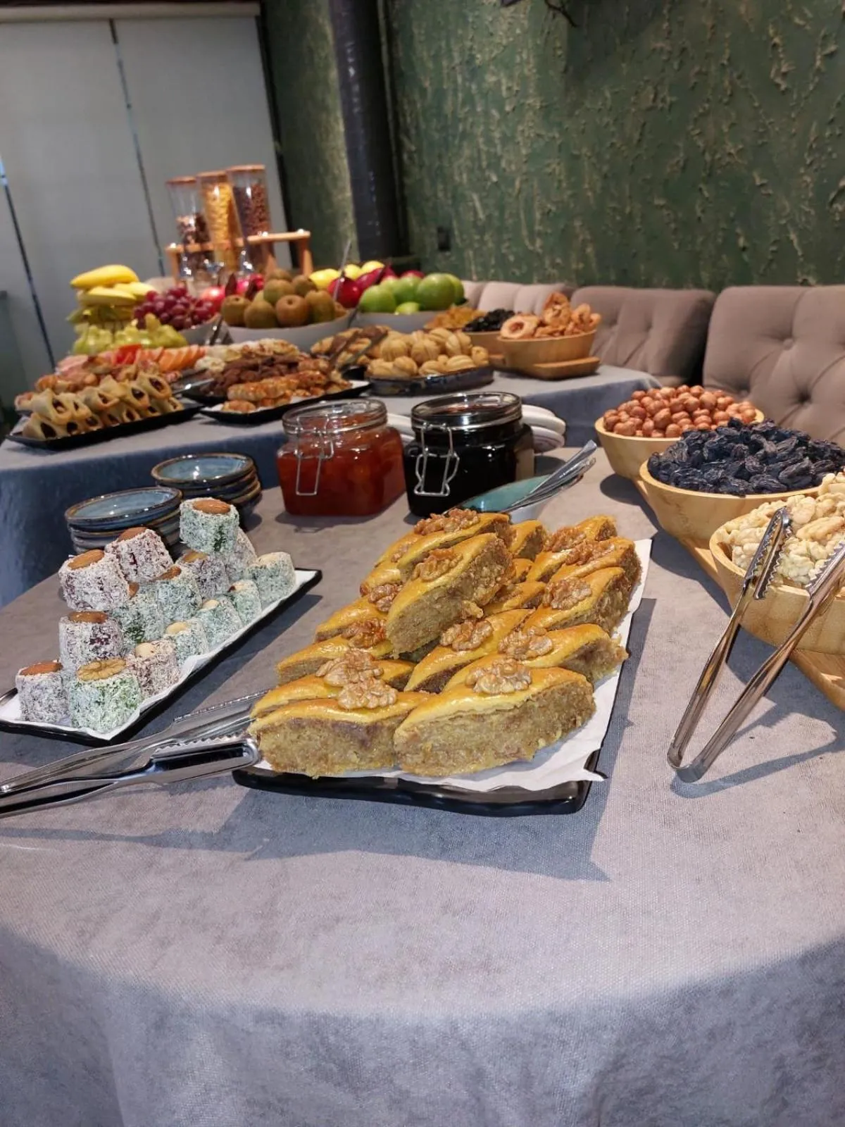 Food and drinks in Home Boutique Hotel