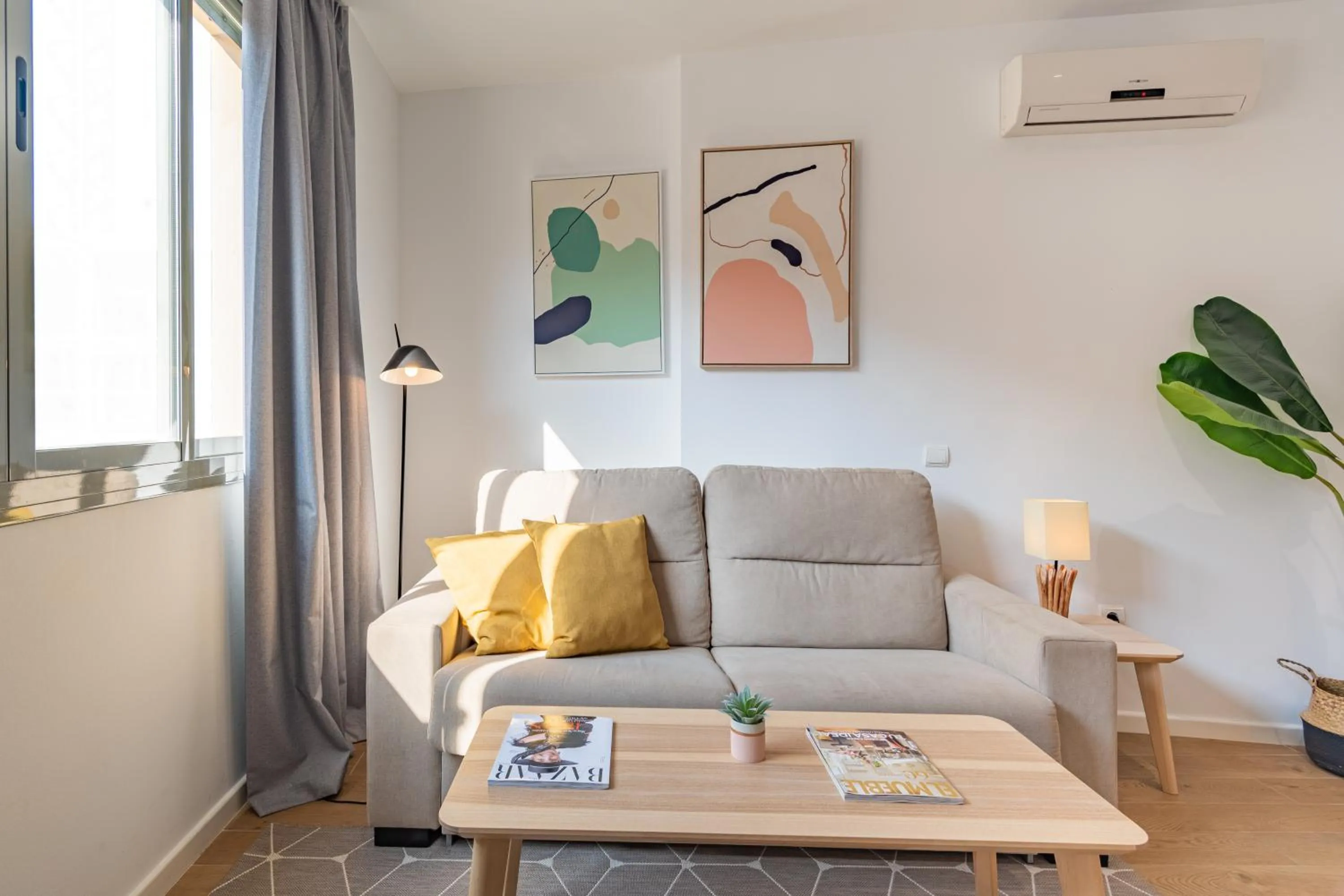 Living room in Feelathome Merced Apartments