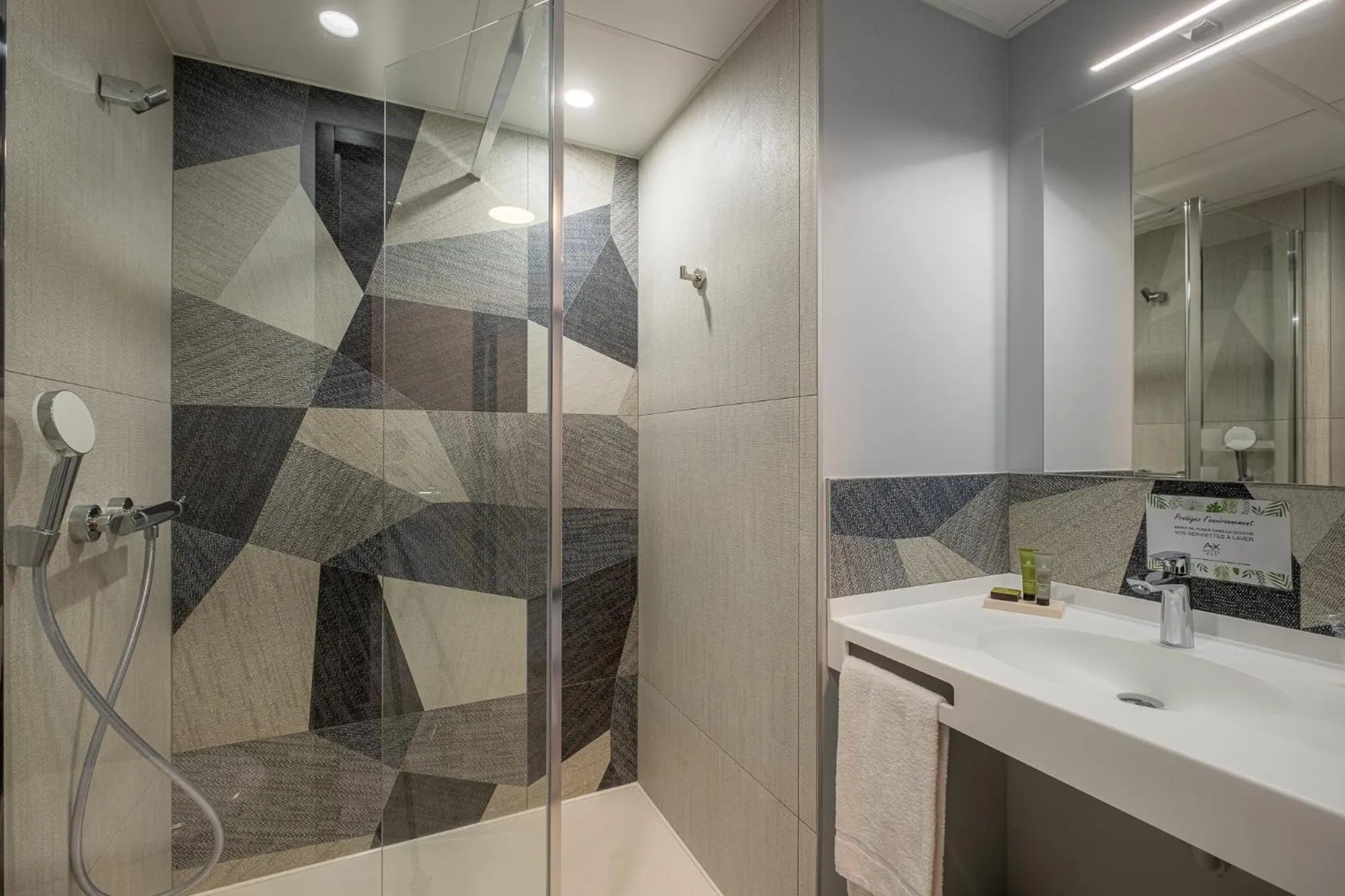 The Originals City, Ax Hotel, La Châtaigneraie