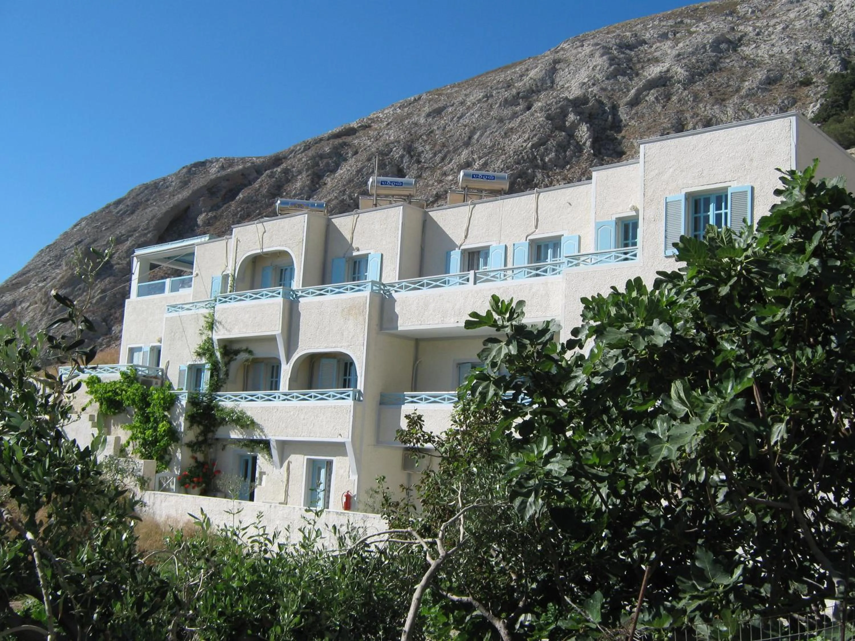 Facade/entrance in Villa Anneta