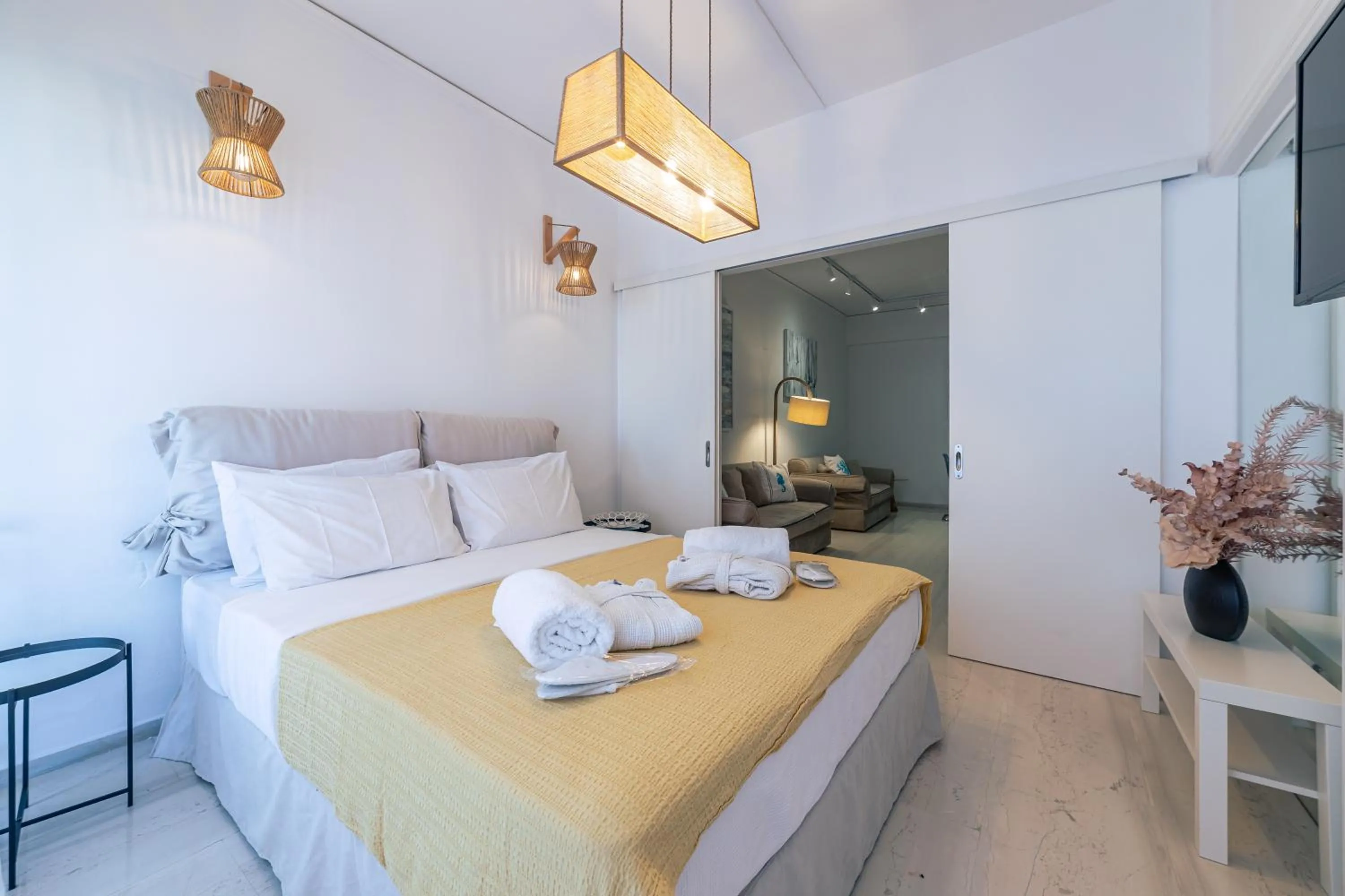L'appartement blanc dans le centre de Glyfada