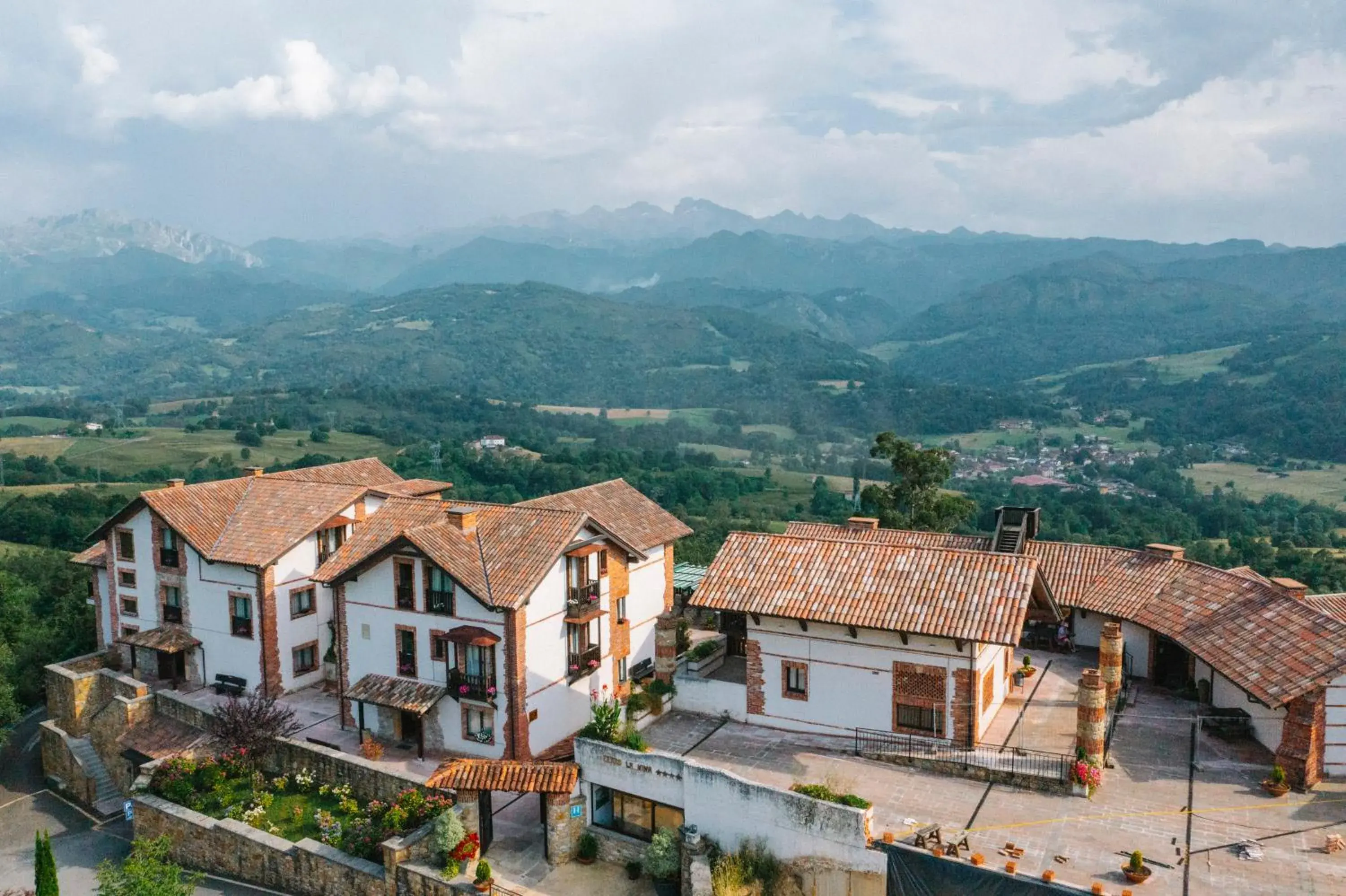 Bird's eye view in Hotel Cerro La Nina Bird's eye view in Hotel Cerro La Nina