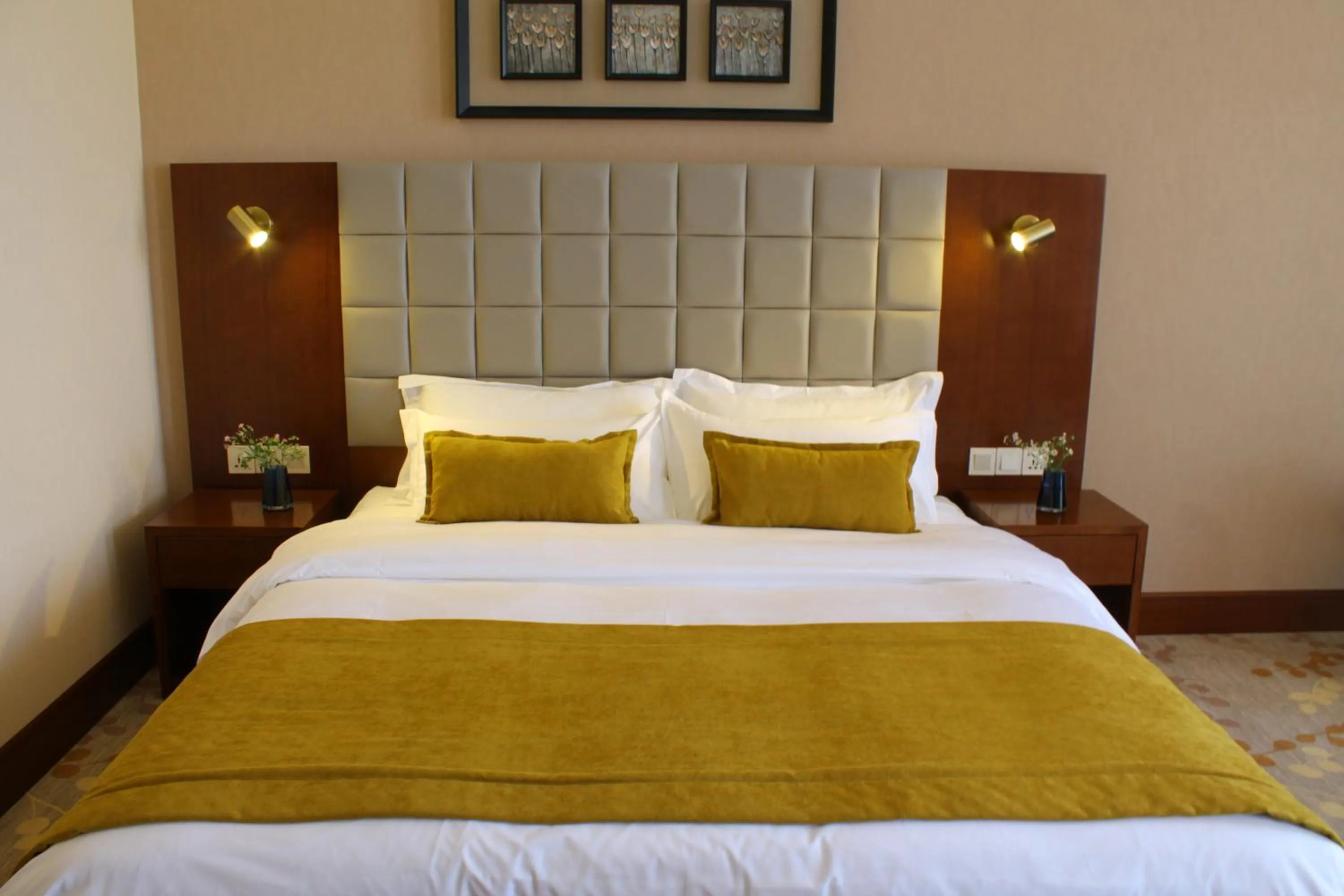 Bed in Horizont Hotel Tbilisi