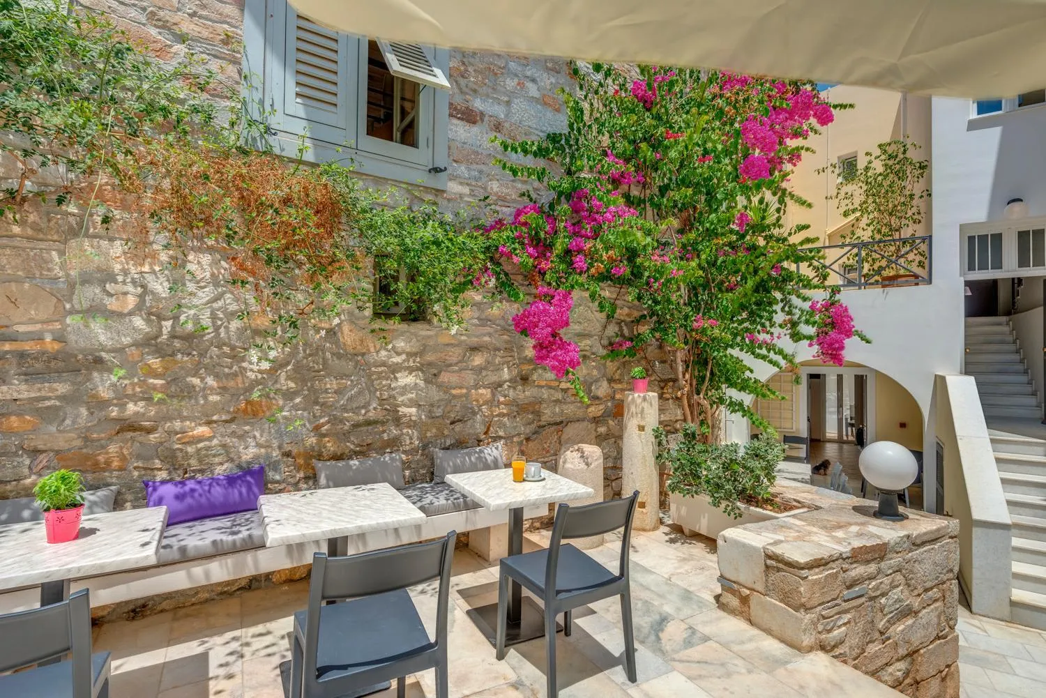 Balcony/Terrace in Ethrion