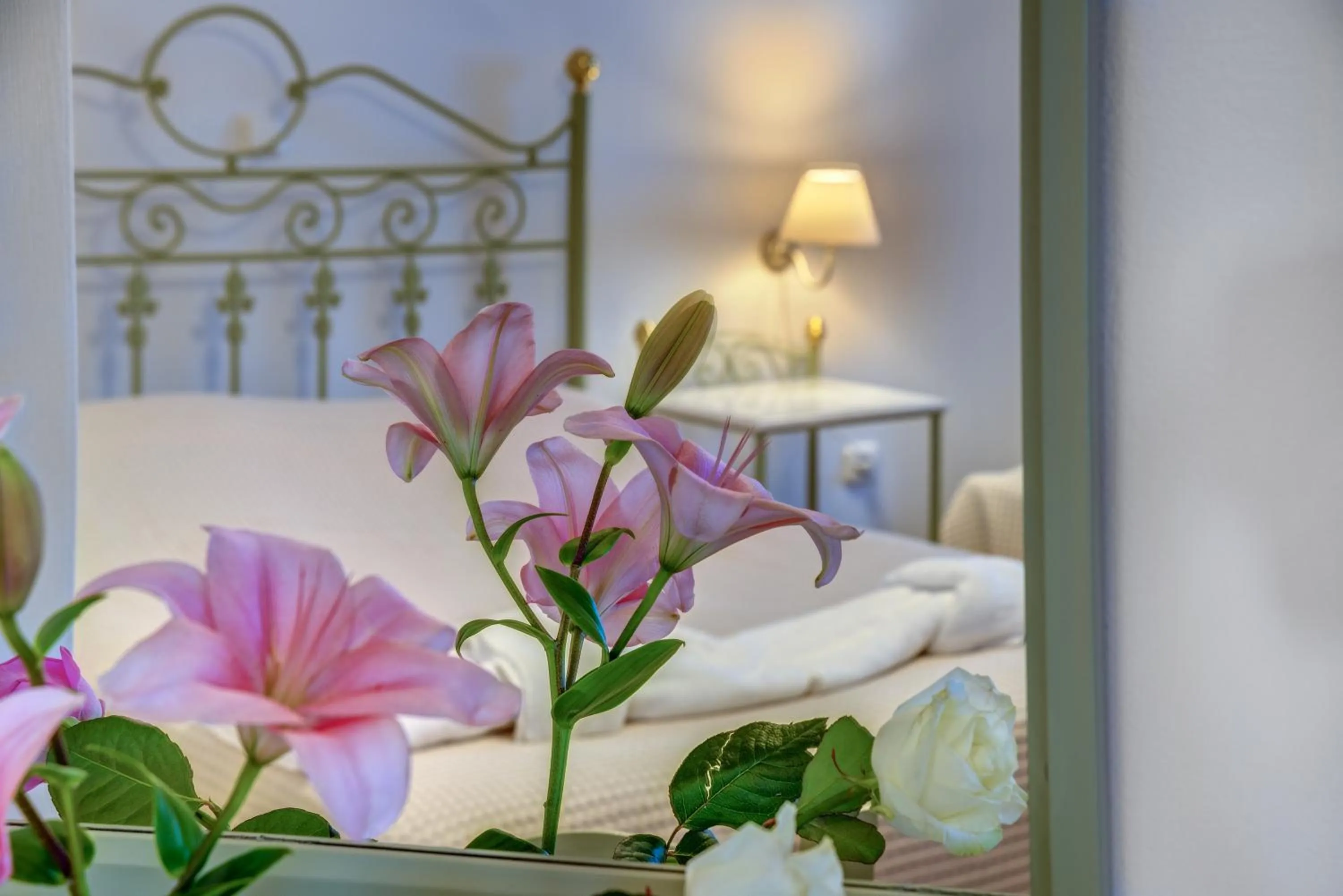 Decorative detail, Bed in Ethrion