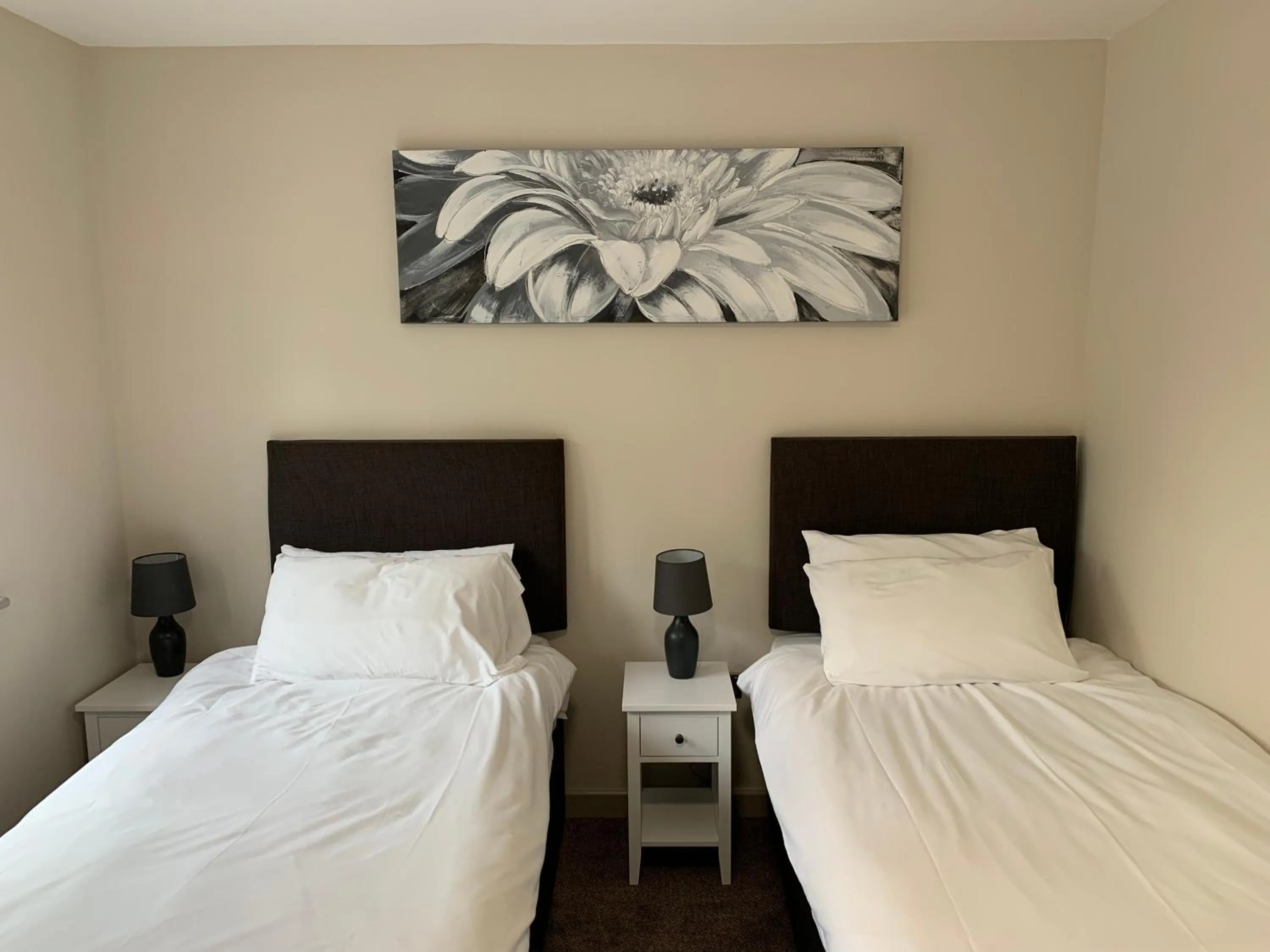 Bed in Tall Pines Lodges