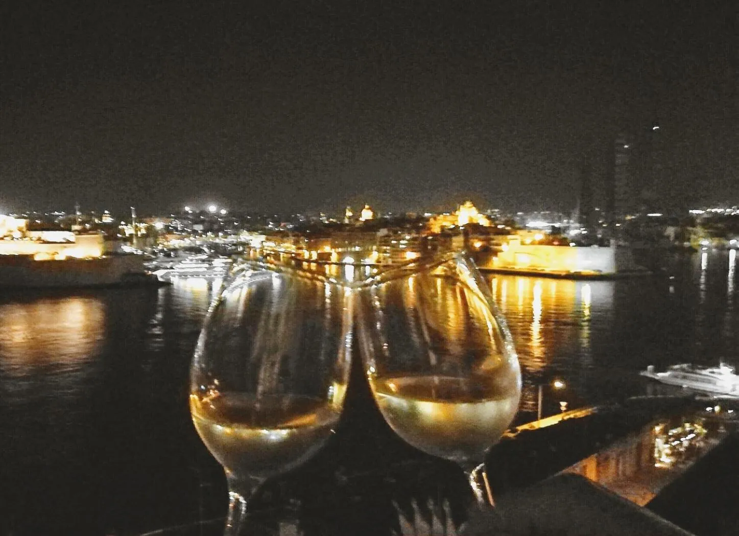Night in Luciano Al Porto Boutique