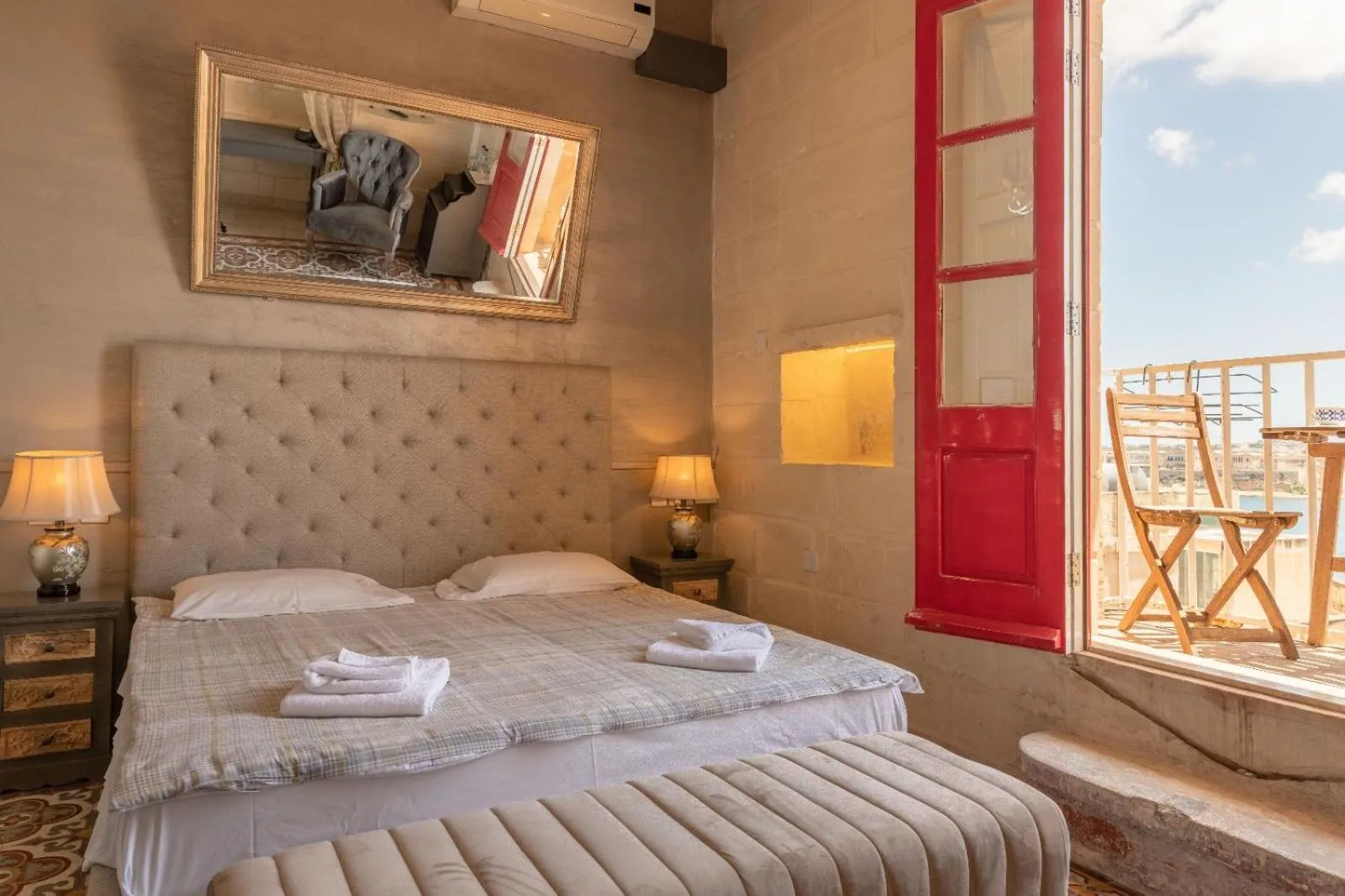 Bedroom, Bed in Luciano Al Porto Boutique