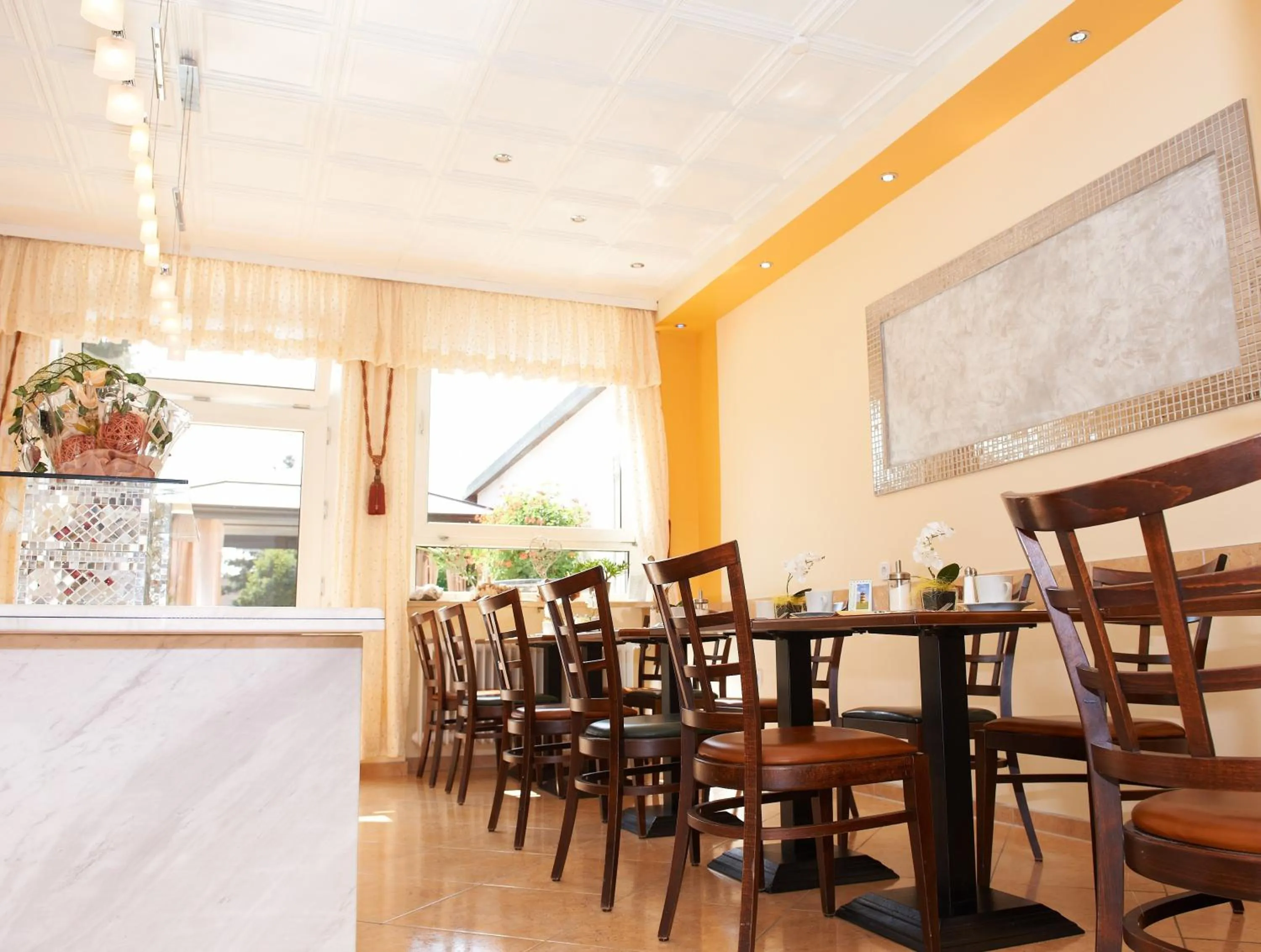 Restaurant/places to eat in Hotel Wendelstein