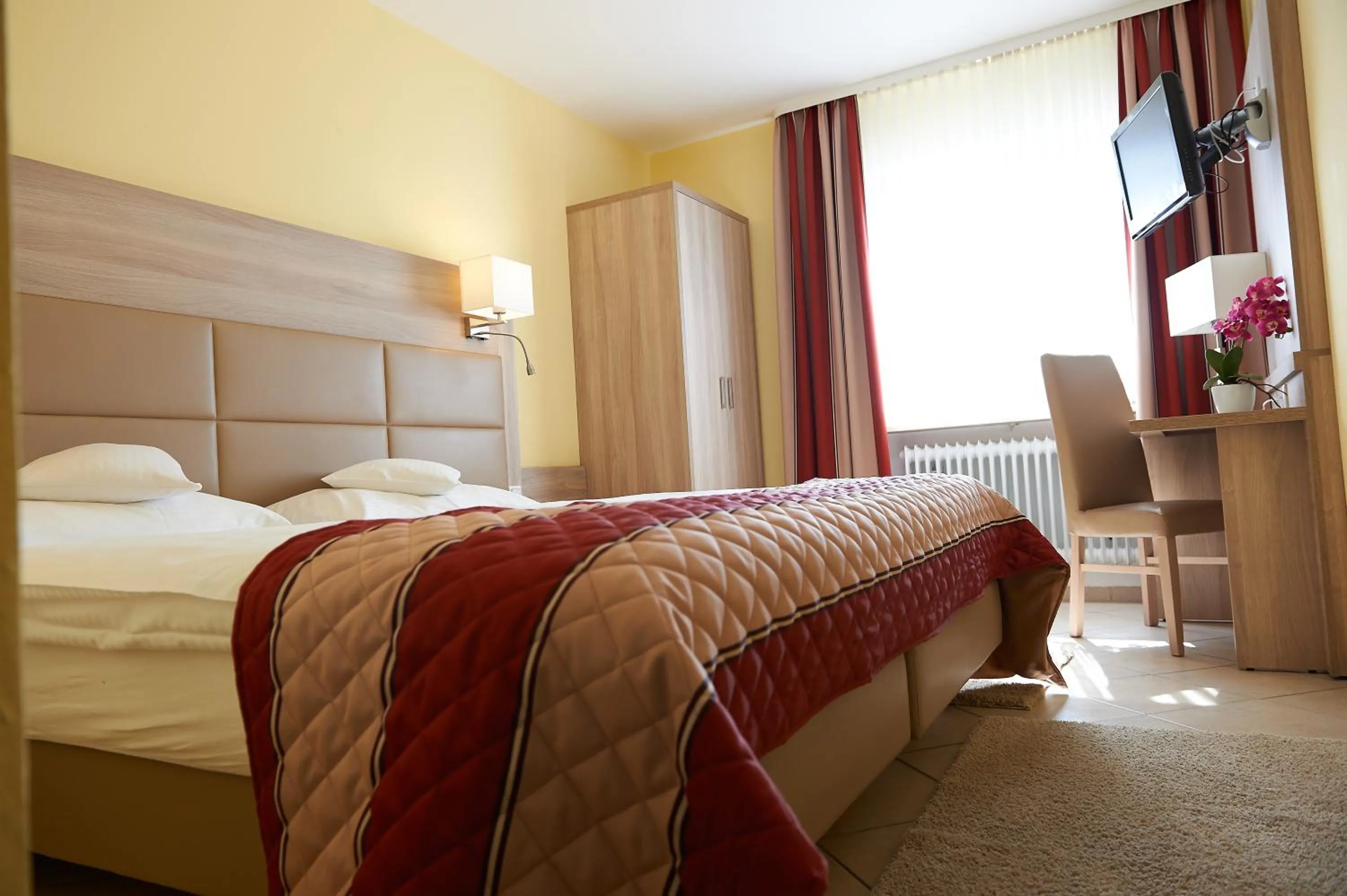 Bed in Hotel Wendelstein