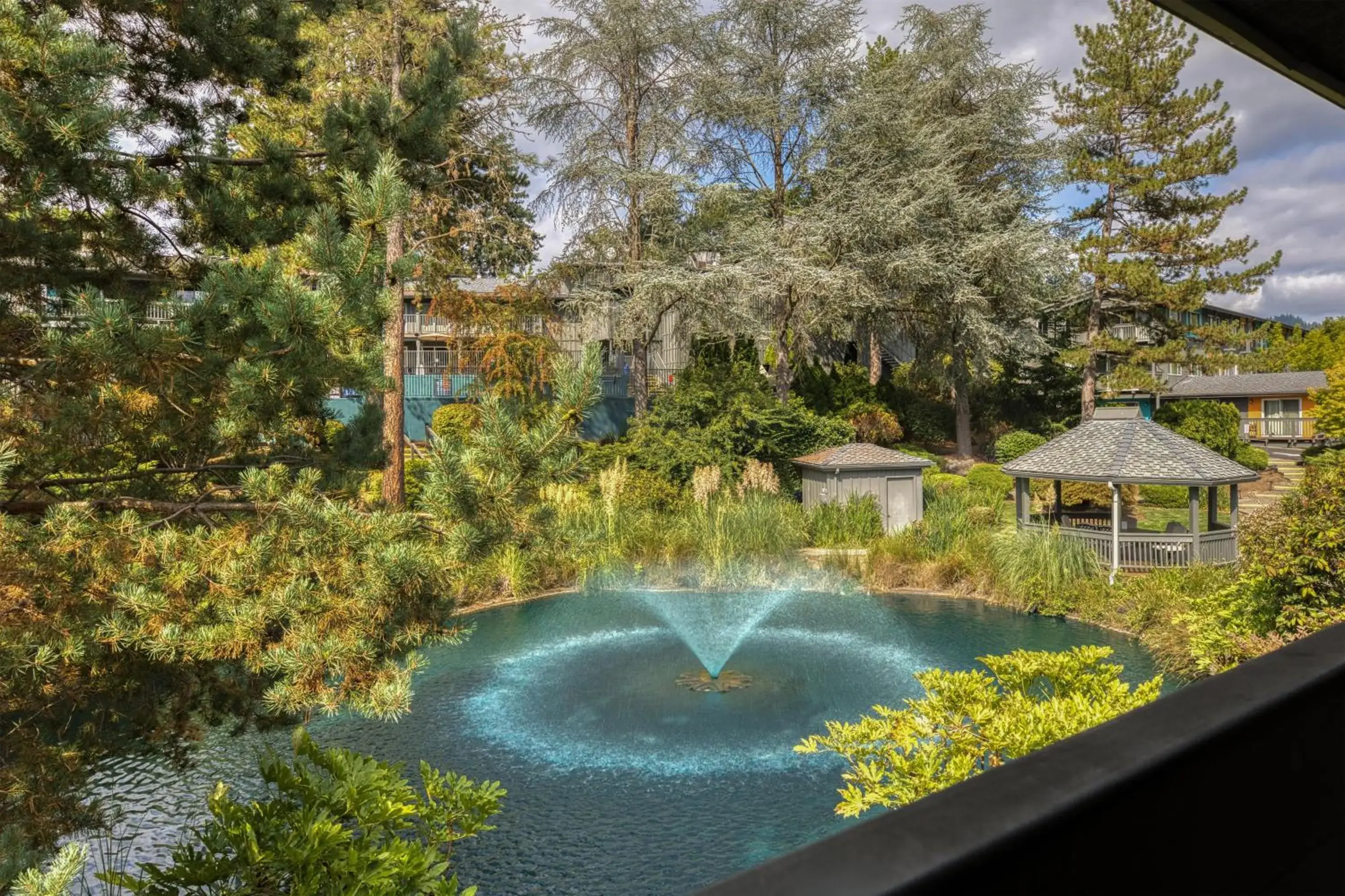 Property building in Best Western Portland West Beaverton Property building in Best Western Portland West Beaverton