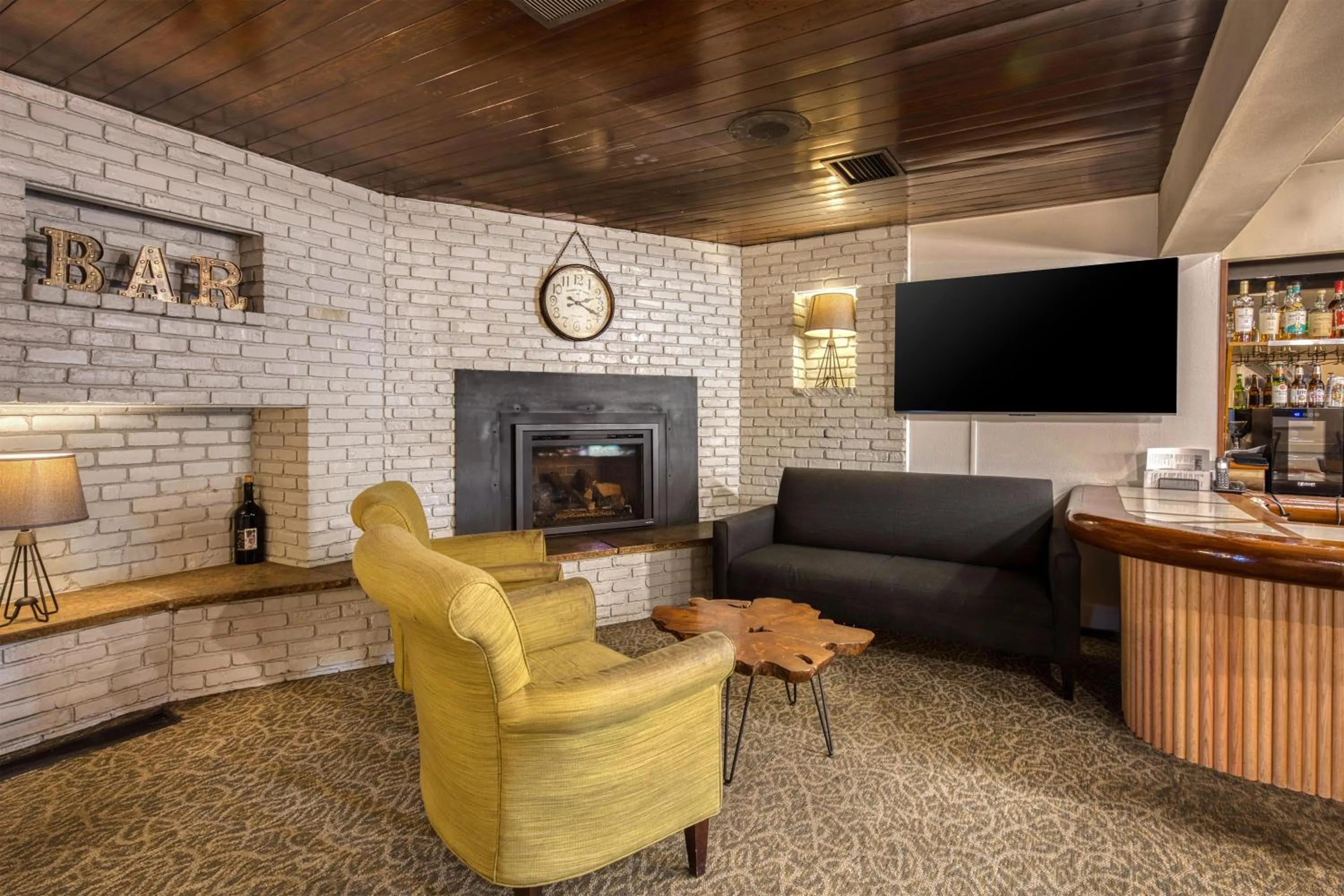 Restaurant/places to eat in Best Western Portland West Beaverton