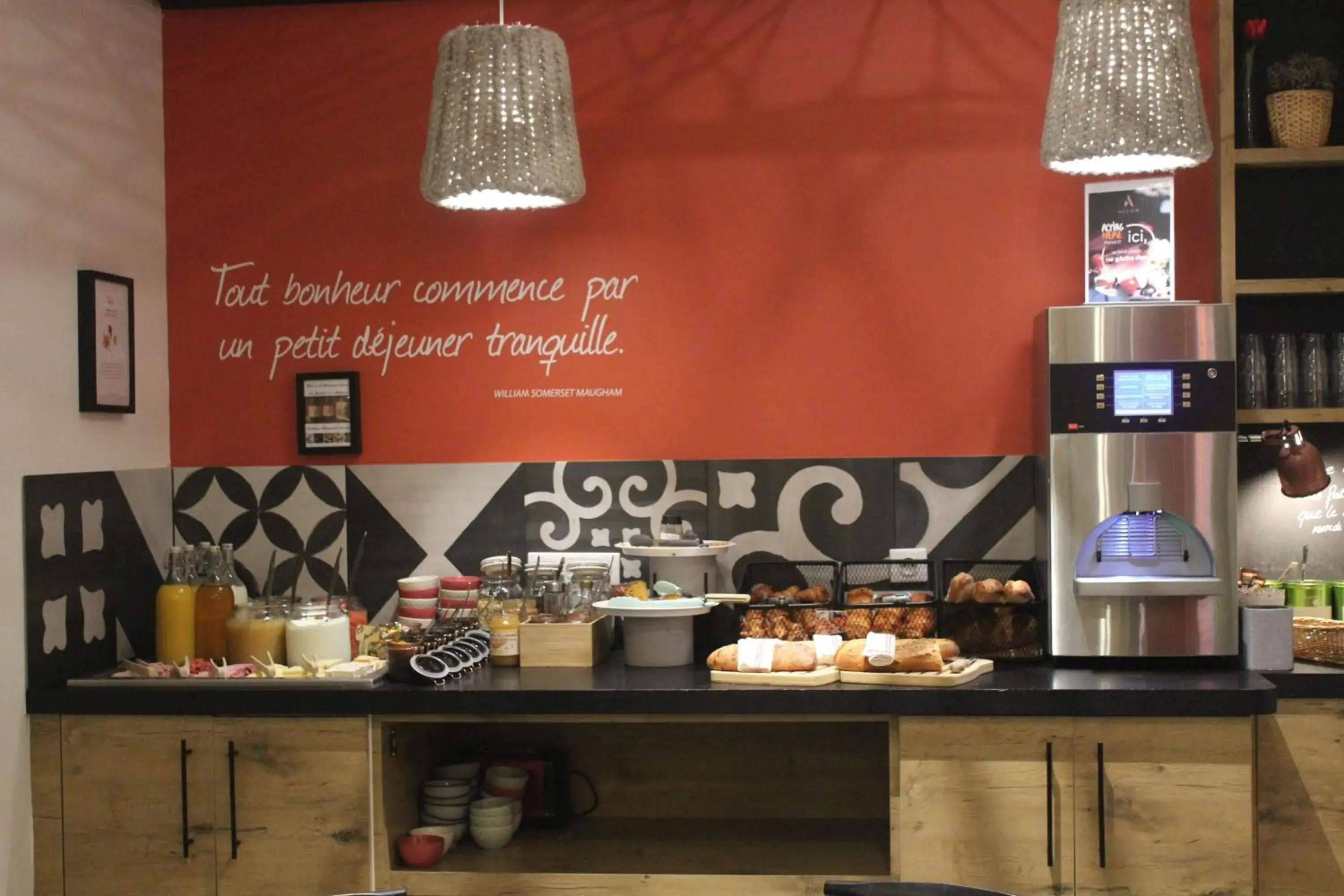 Breakfast in ibis Styles Lille Centre Grand Place Breakfast in ibis Styles Lille Centre Grand Place